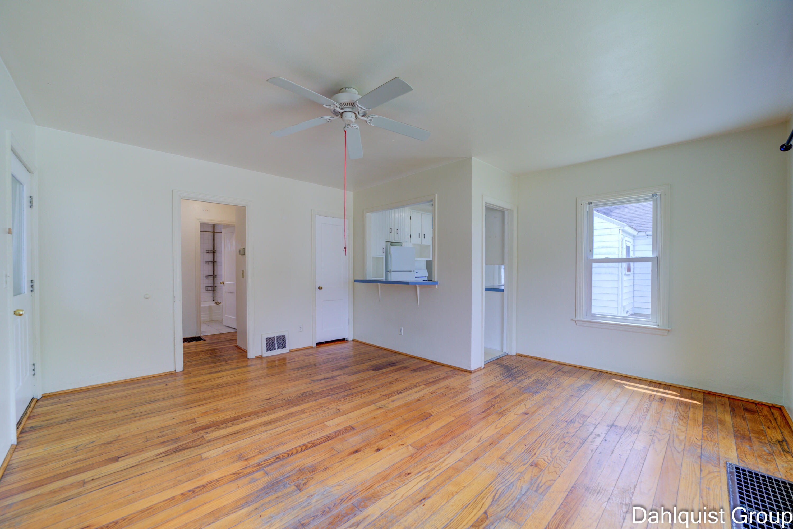 1291 Montgomery Avenue