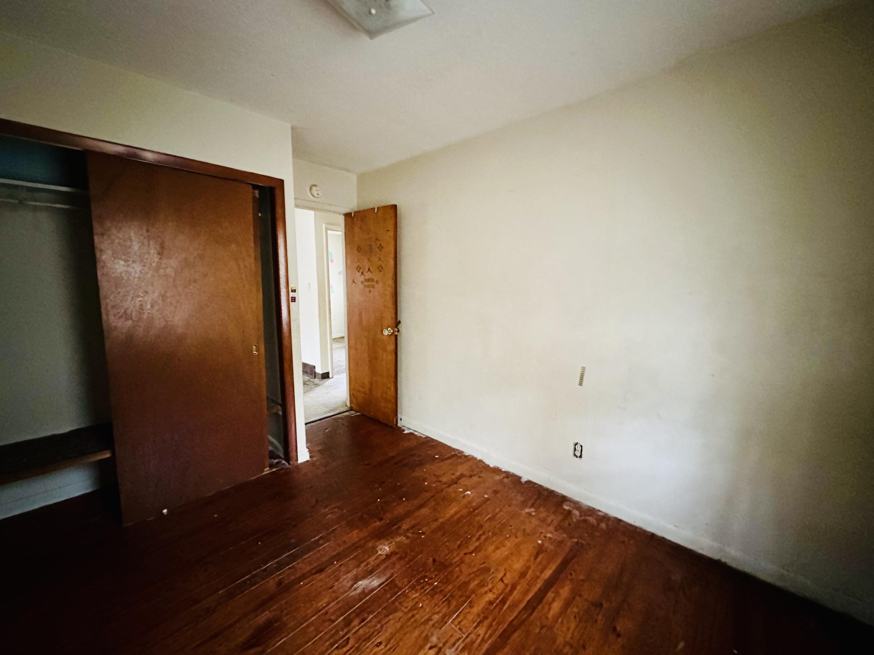 3236 8th Street