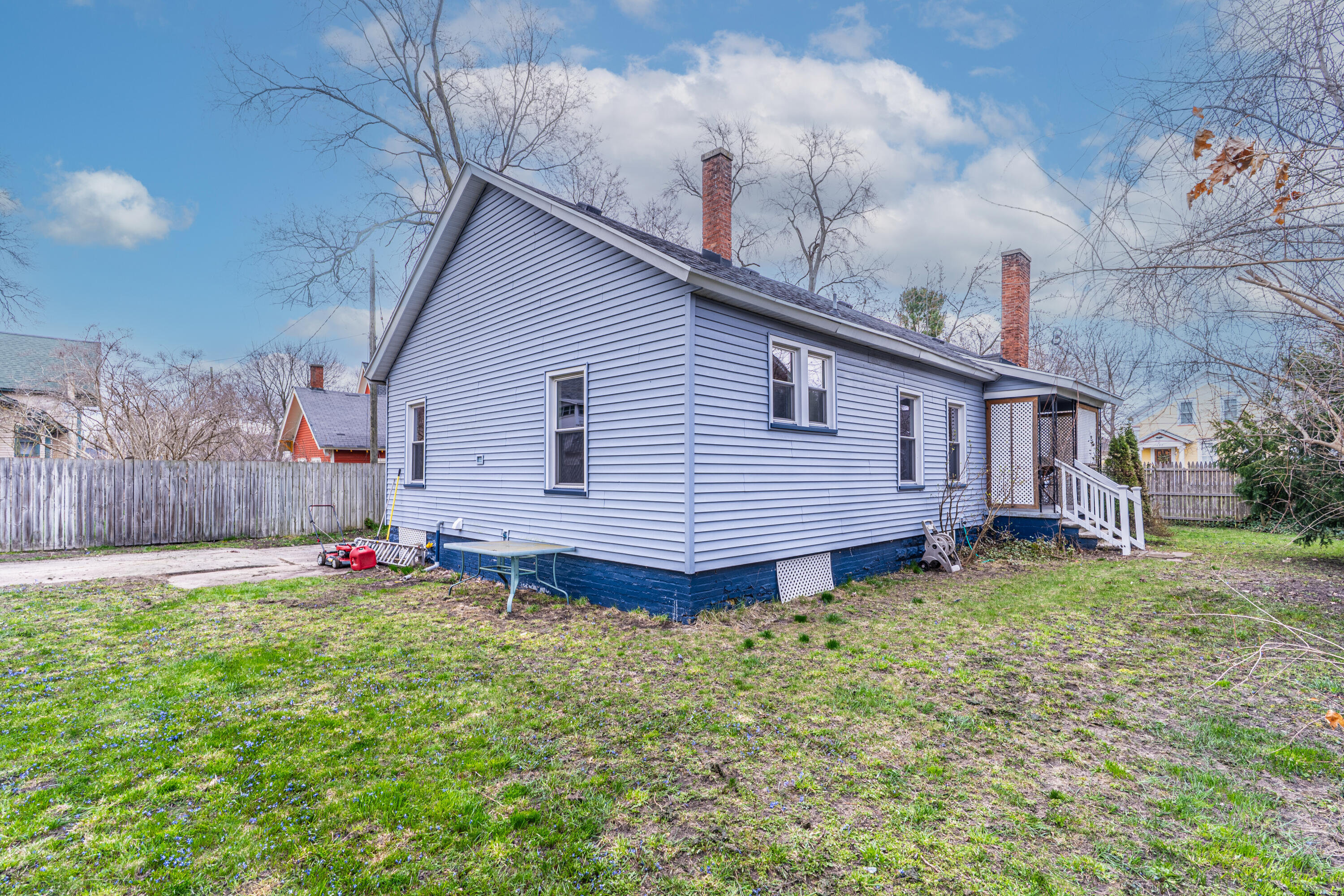 158 Catherine Avenue