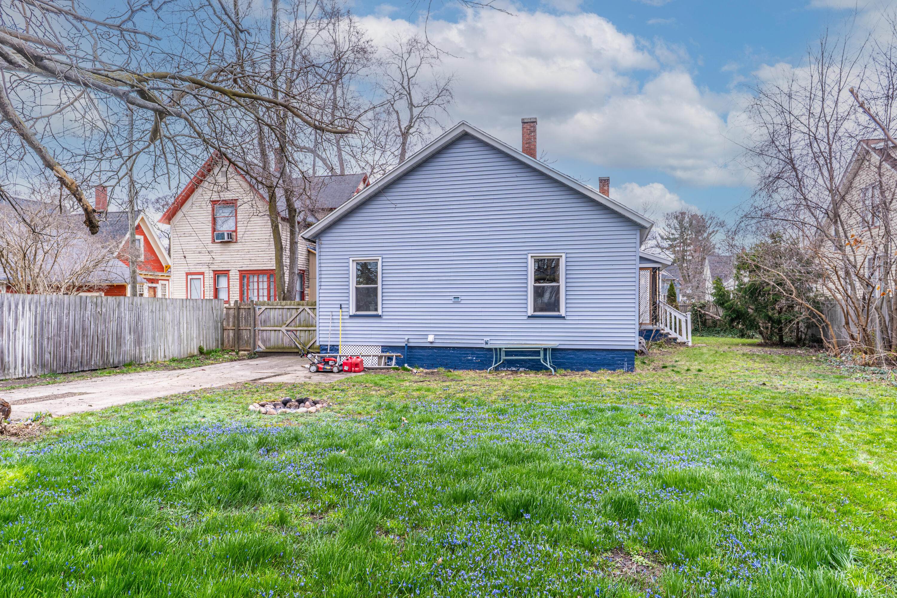158 Catherine Avenue