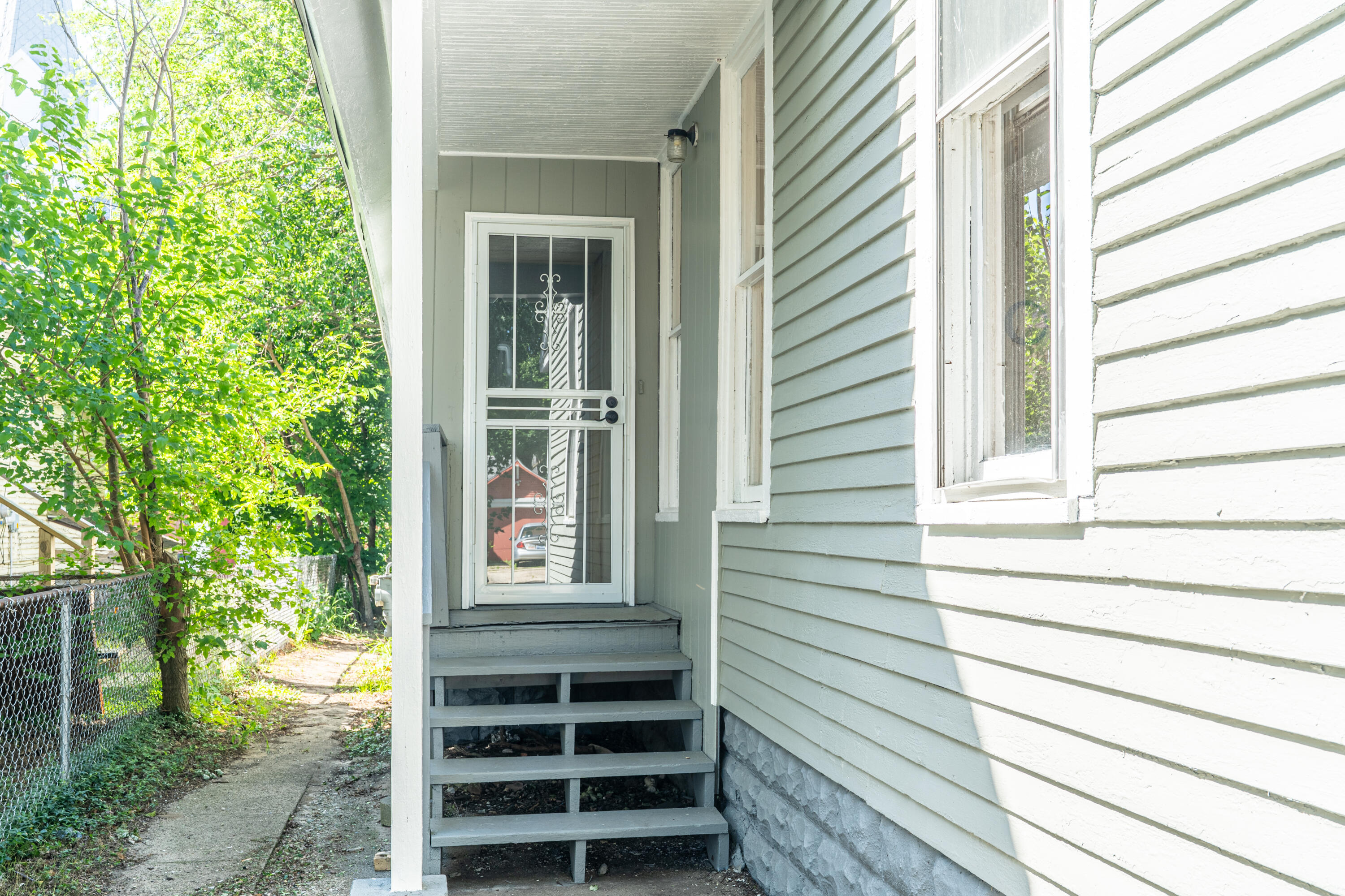 146 Strong Street