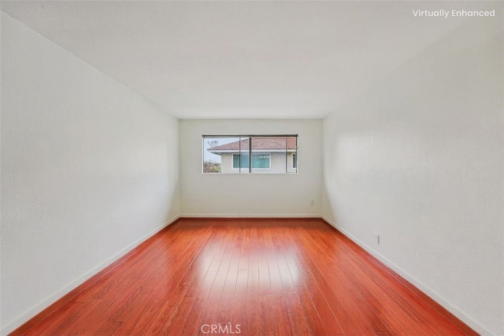 222 W Grove Street 4