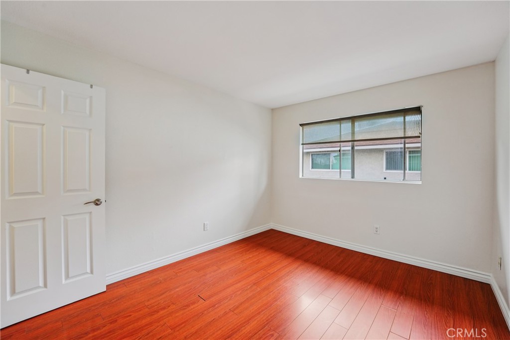 222 W Grove Street 4