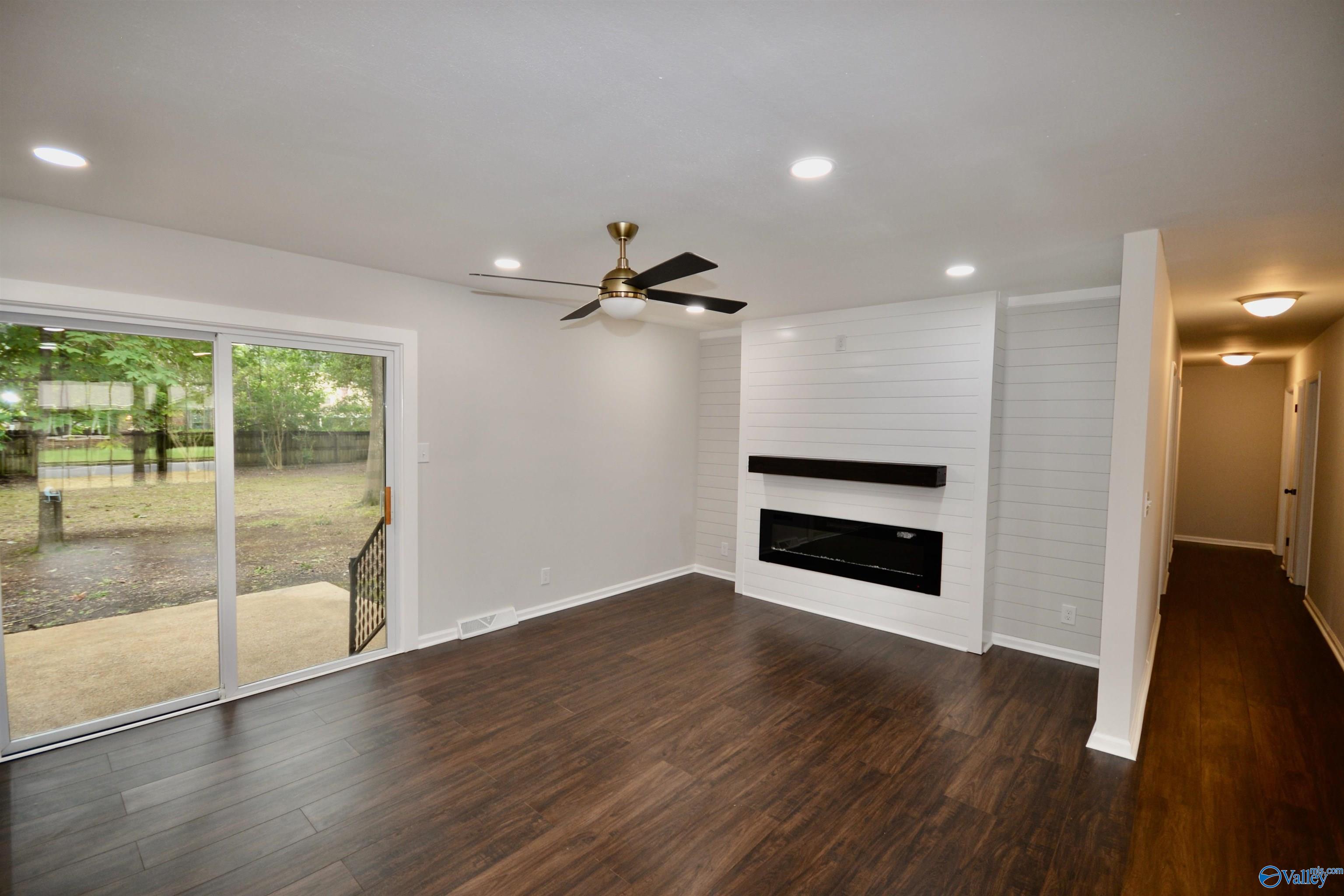 816 Annlau Avenue SE