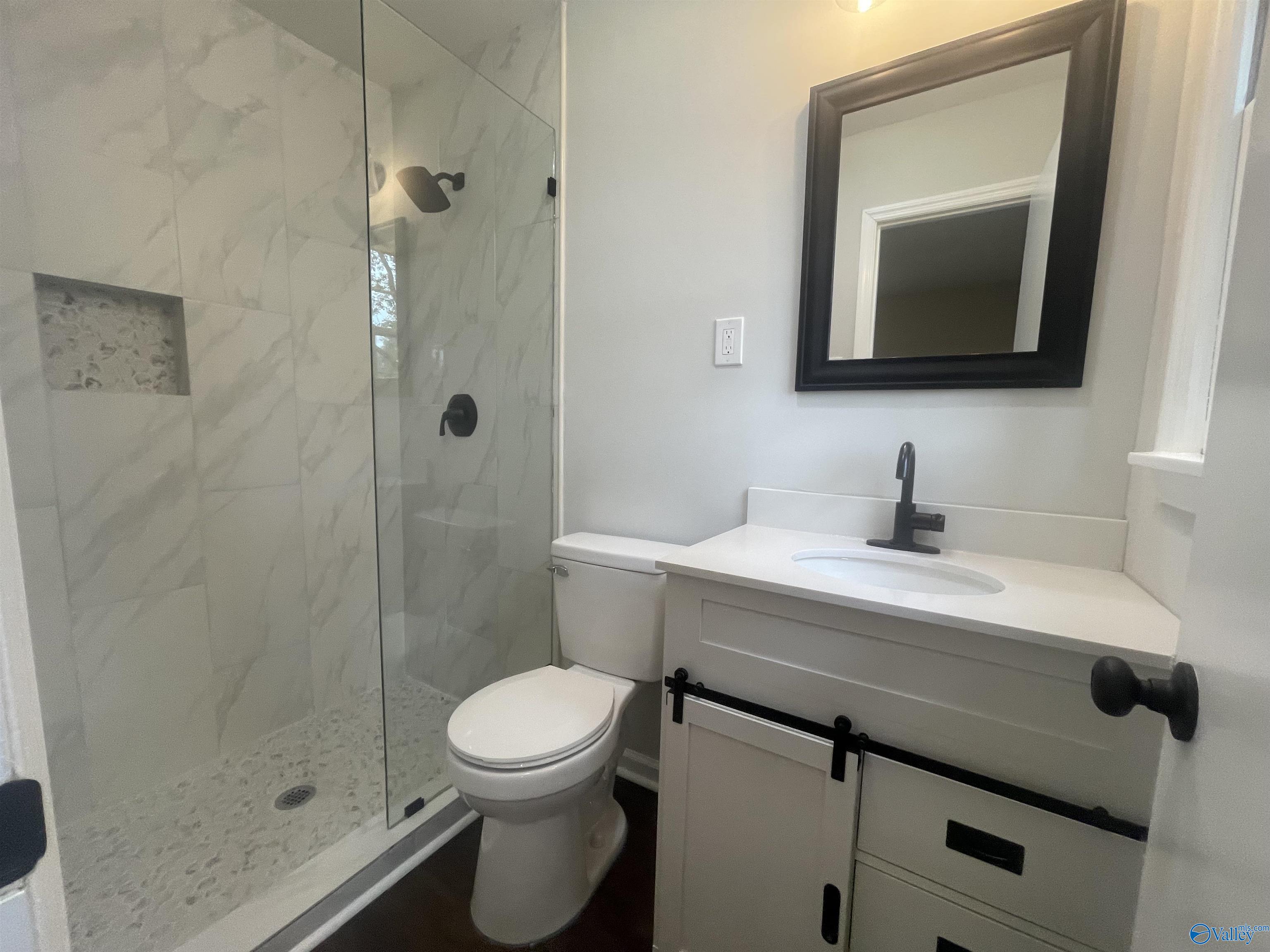 816 Annlau Avenue SE
