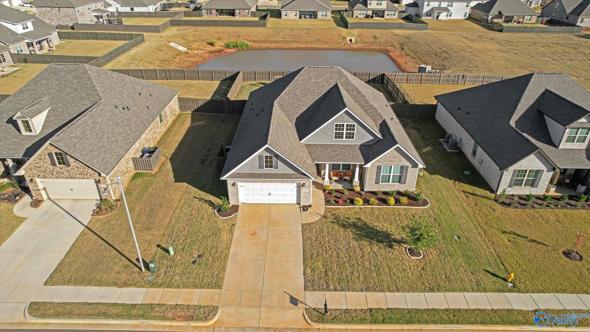 154 Slade Thomas Drive