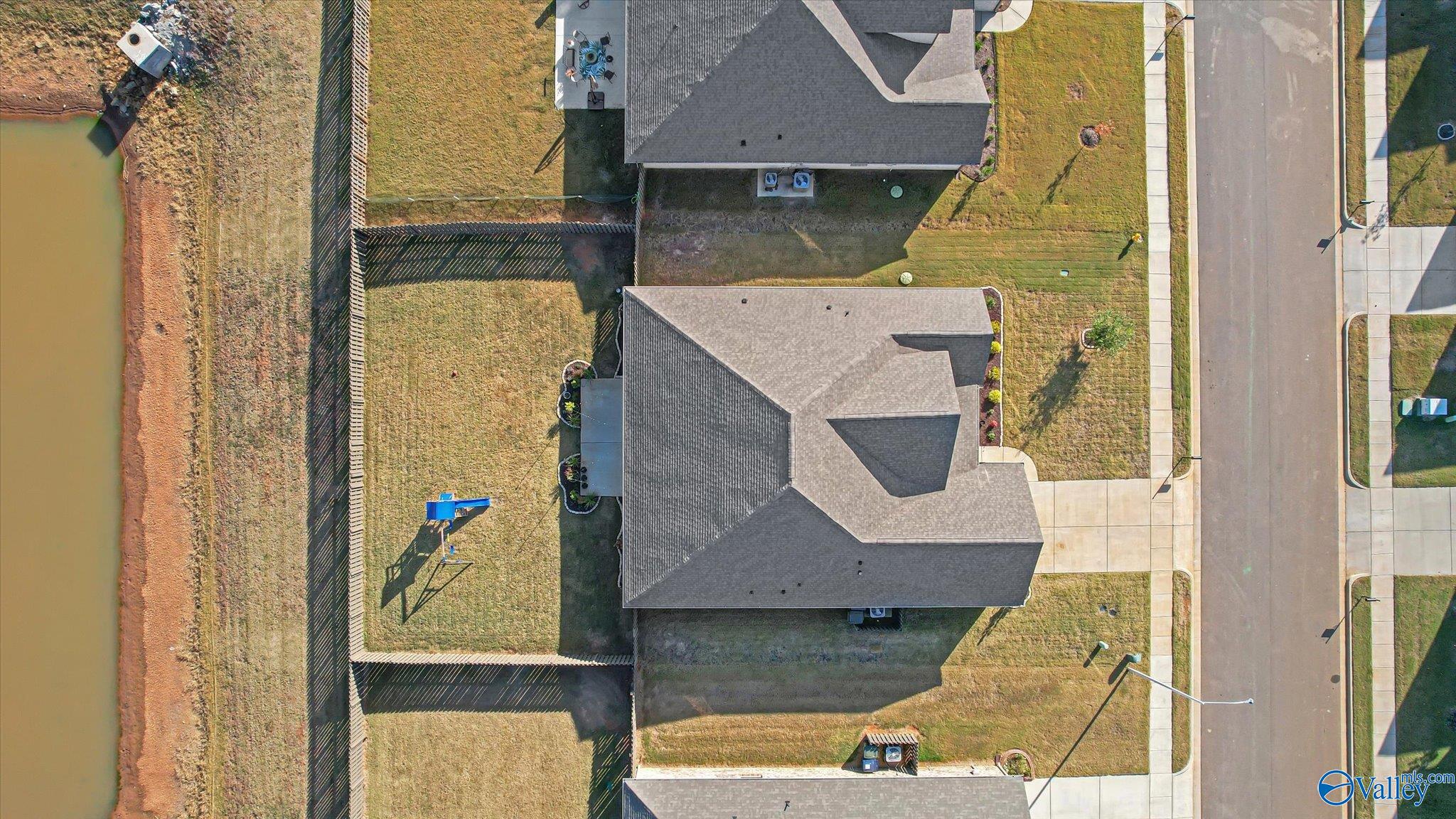 154 Slade Thomas Drive