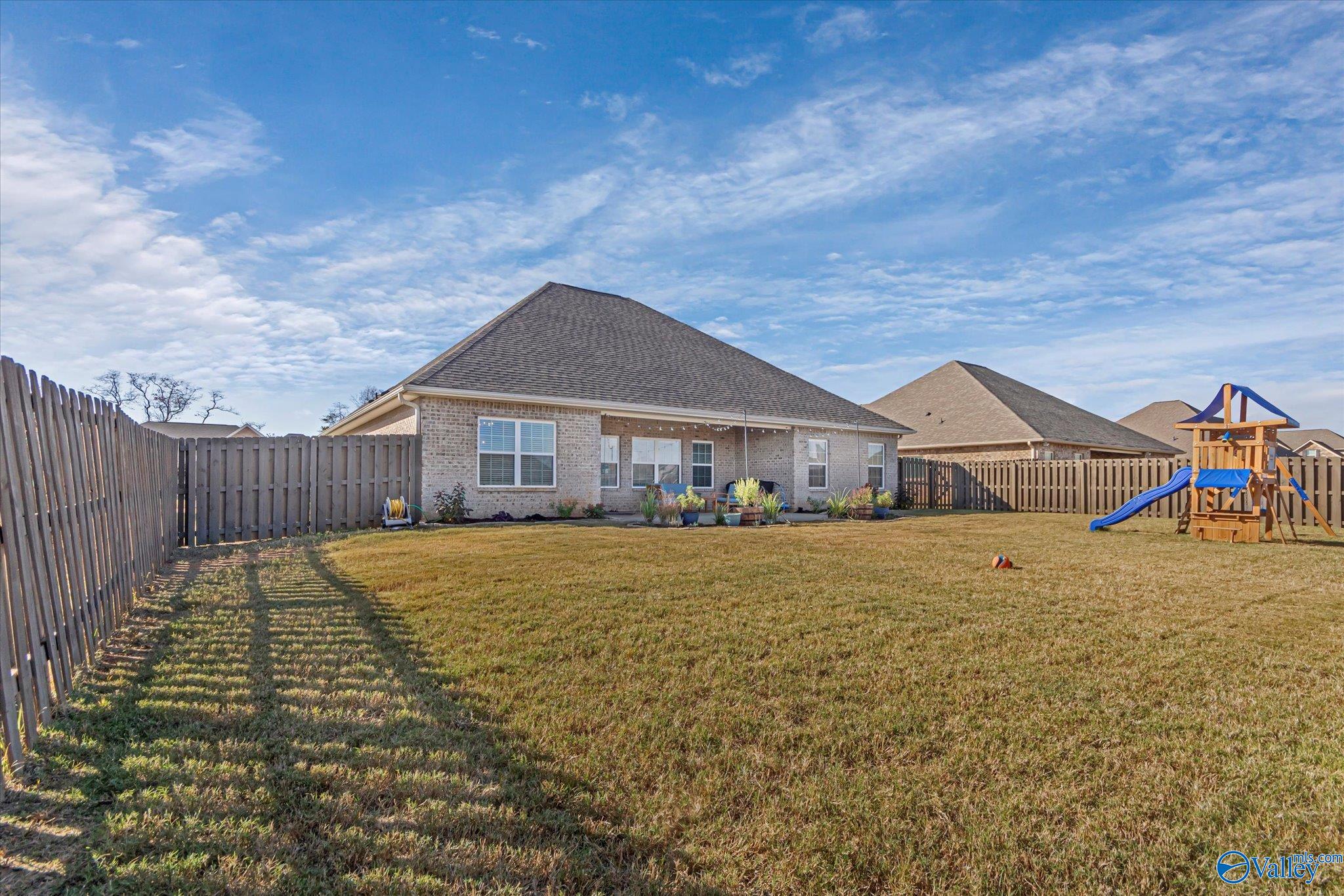 154 Slade Thomas Drive