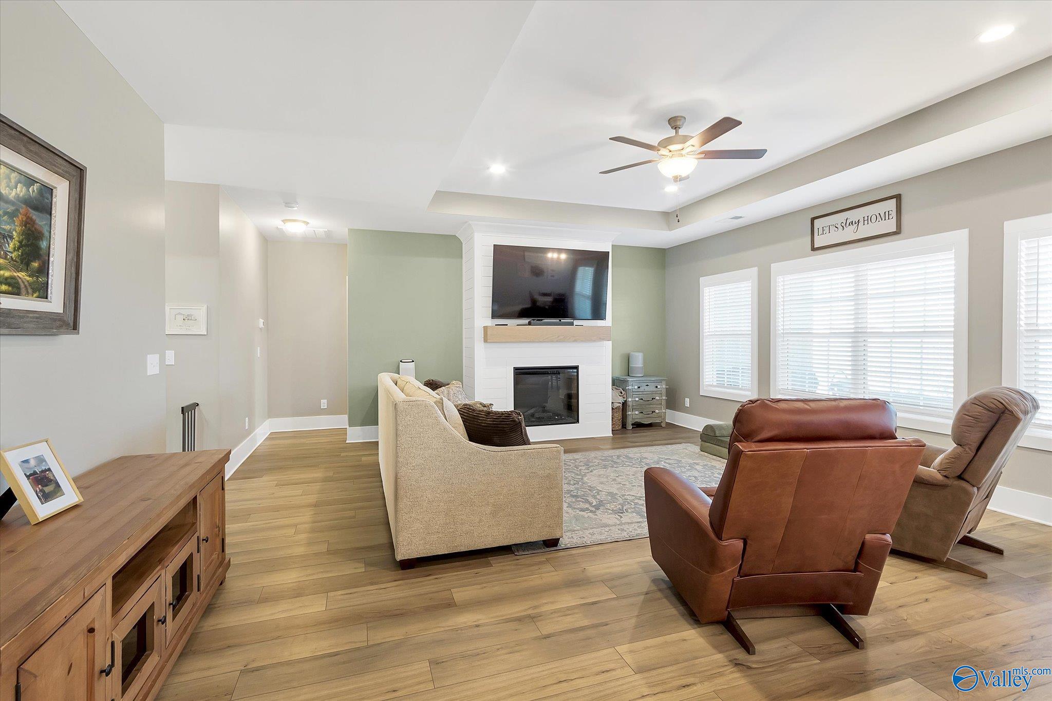 154 Slade Thomas Drive