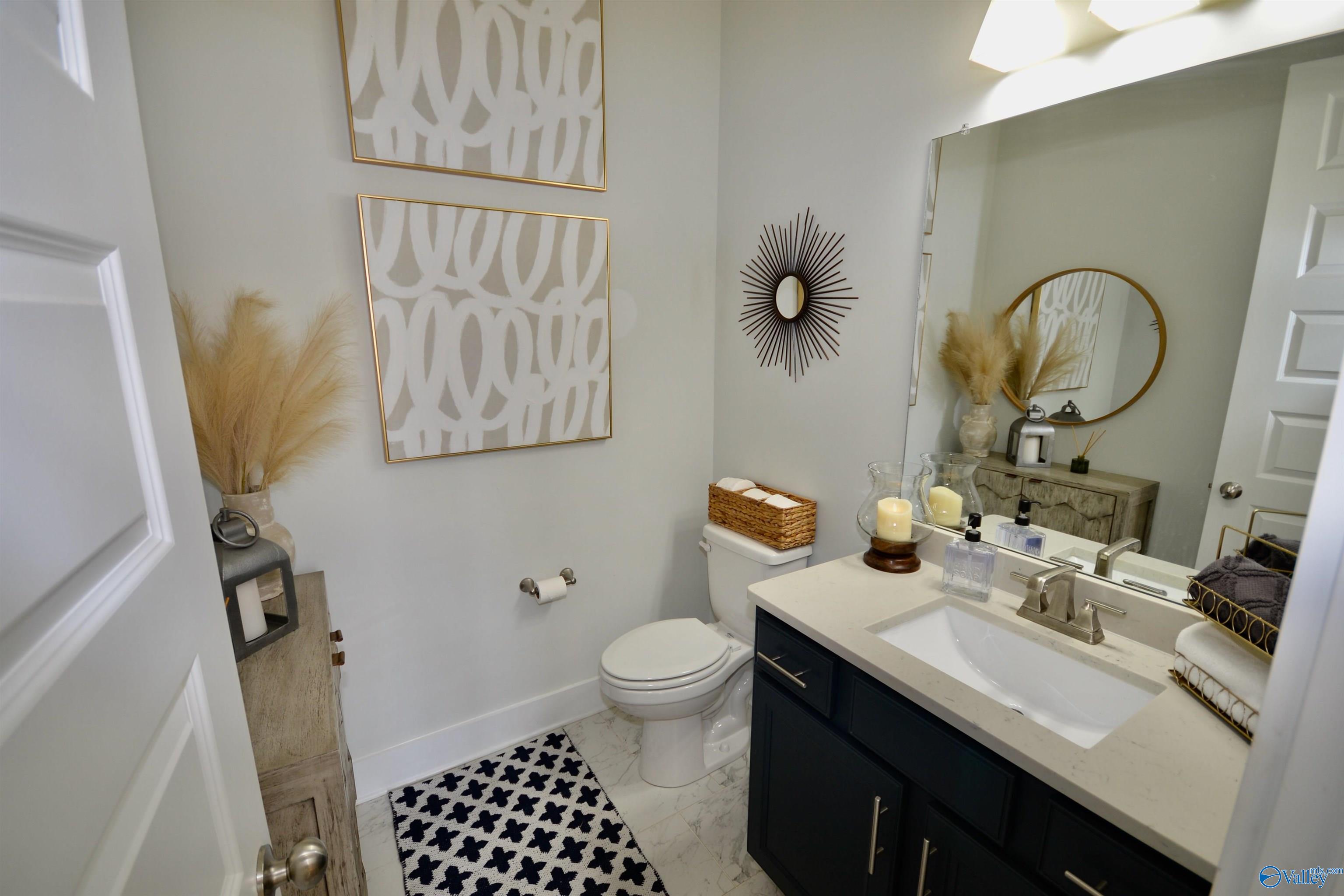 109 Hillcrest Avenue NW