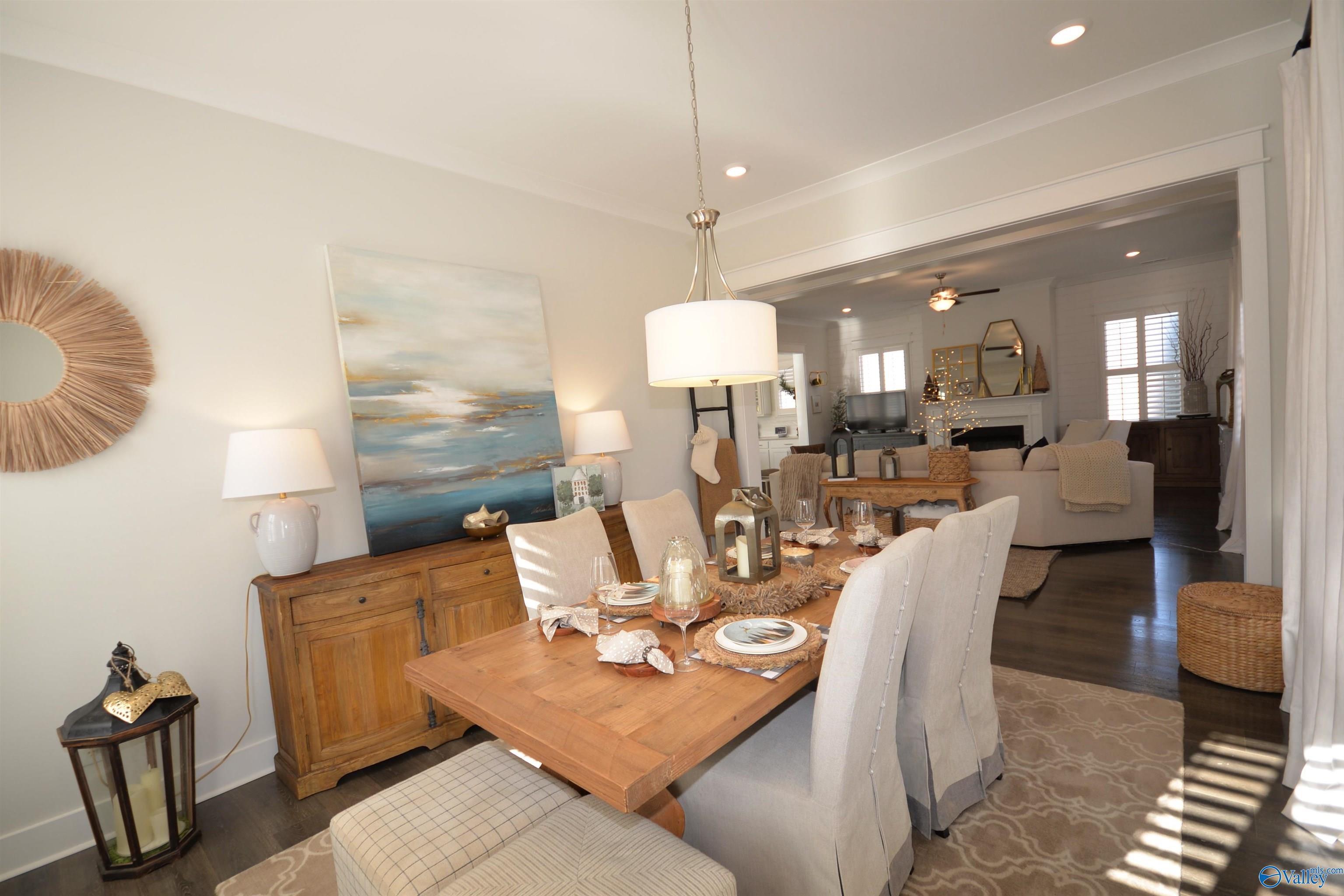 109 Hillcrest Avenue NW