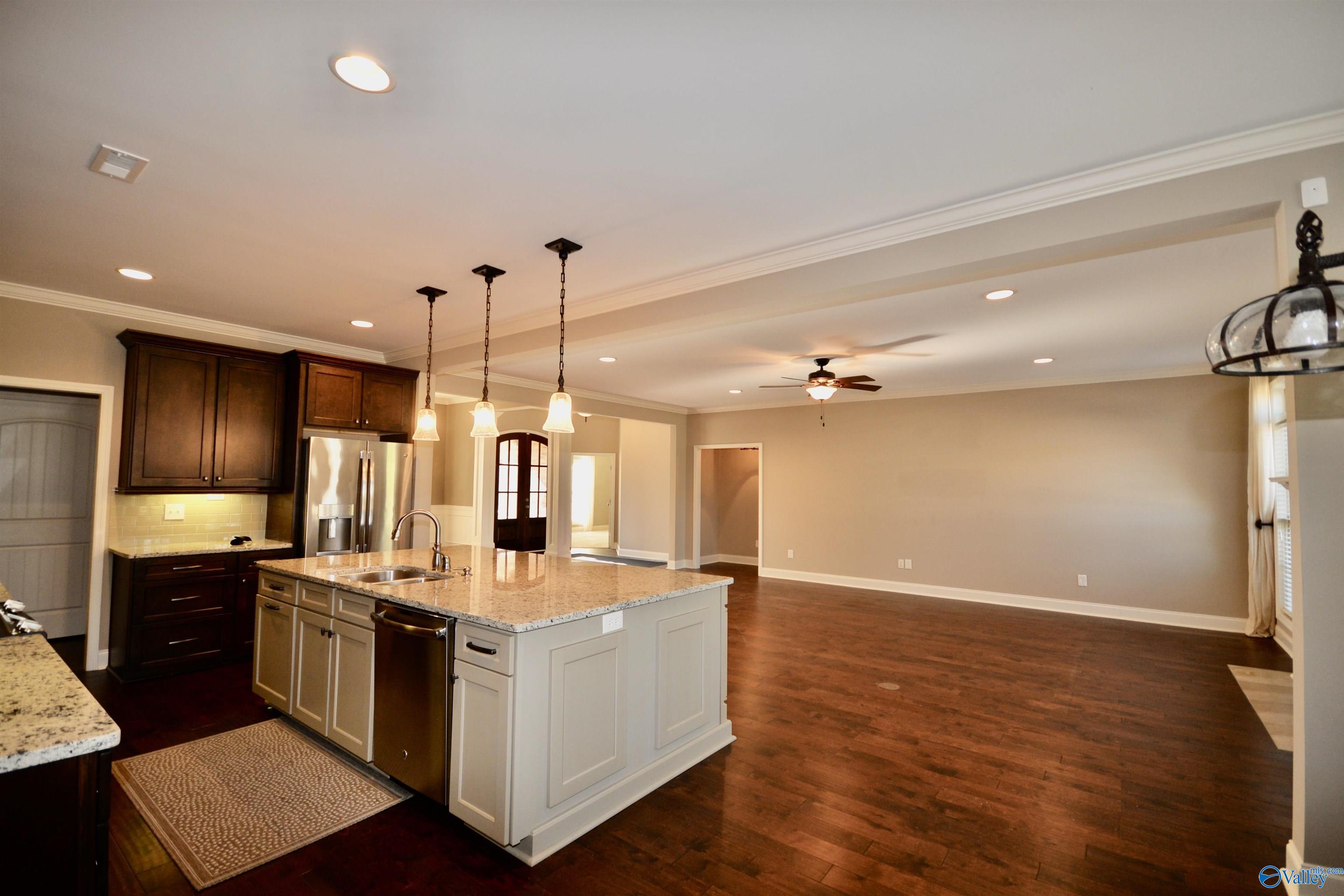 231 Trailing Creek Road NW