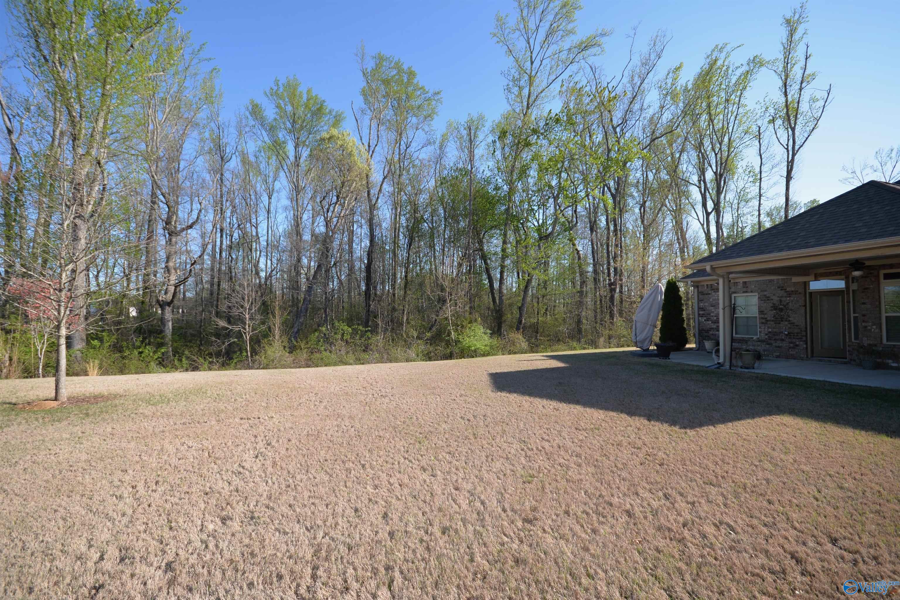 231 Trailing Creek Road NW