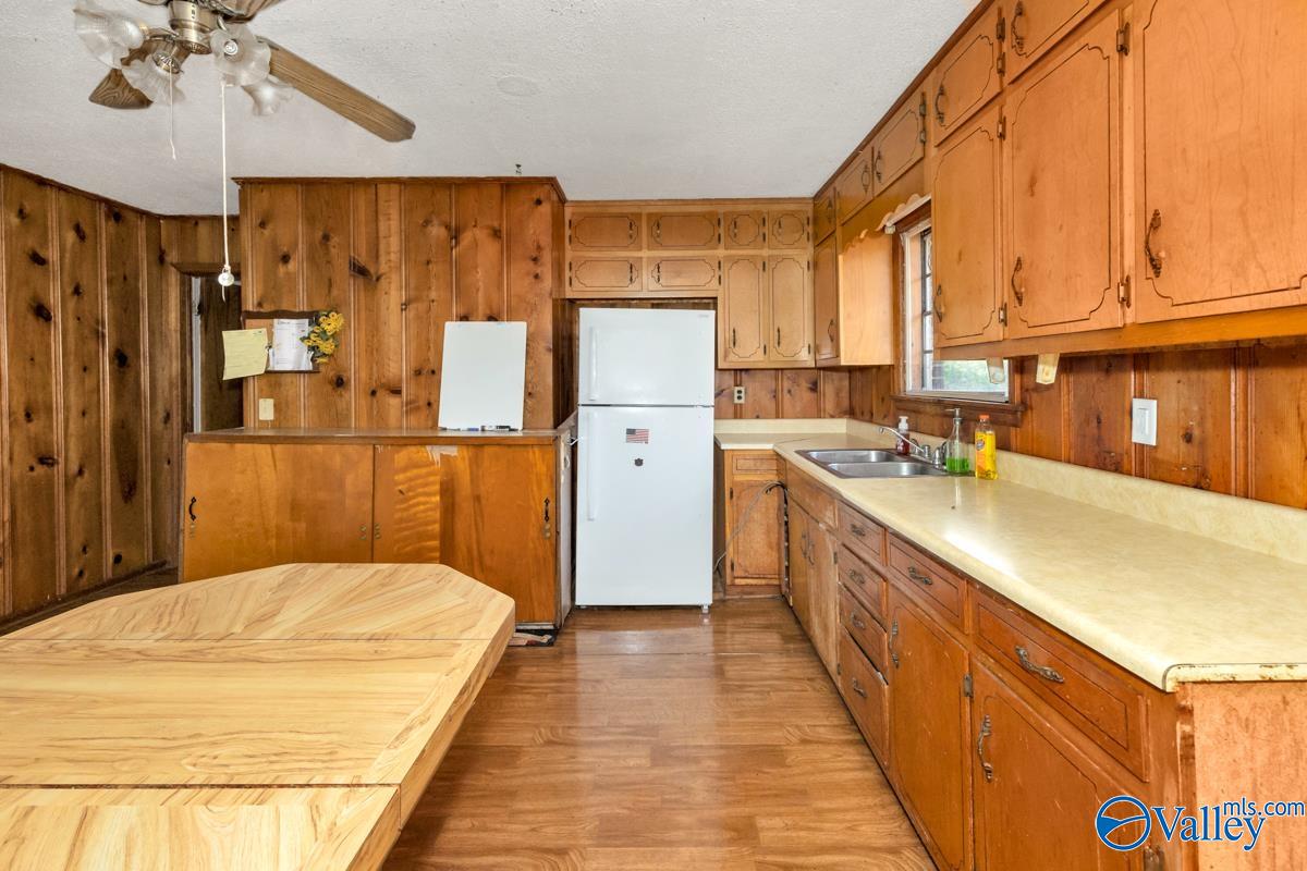233 Gooch Lane