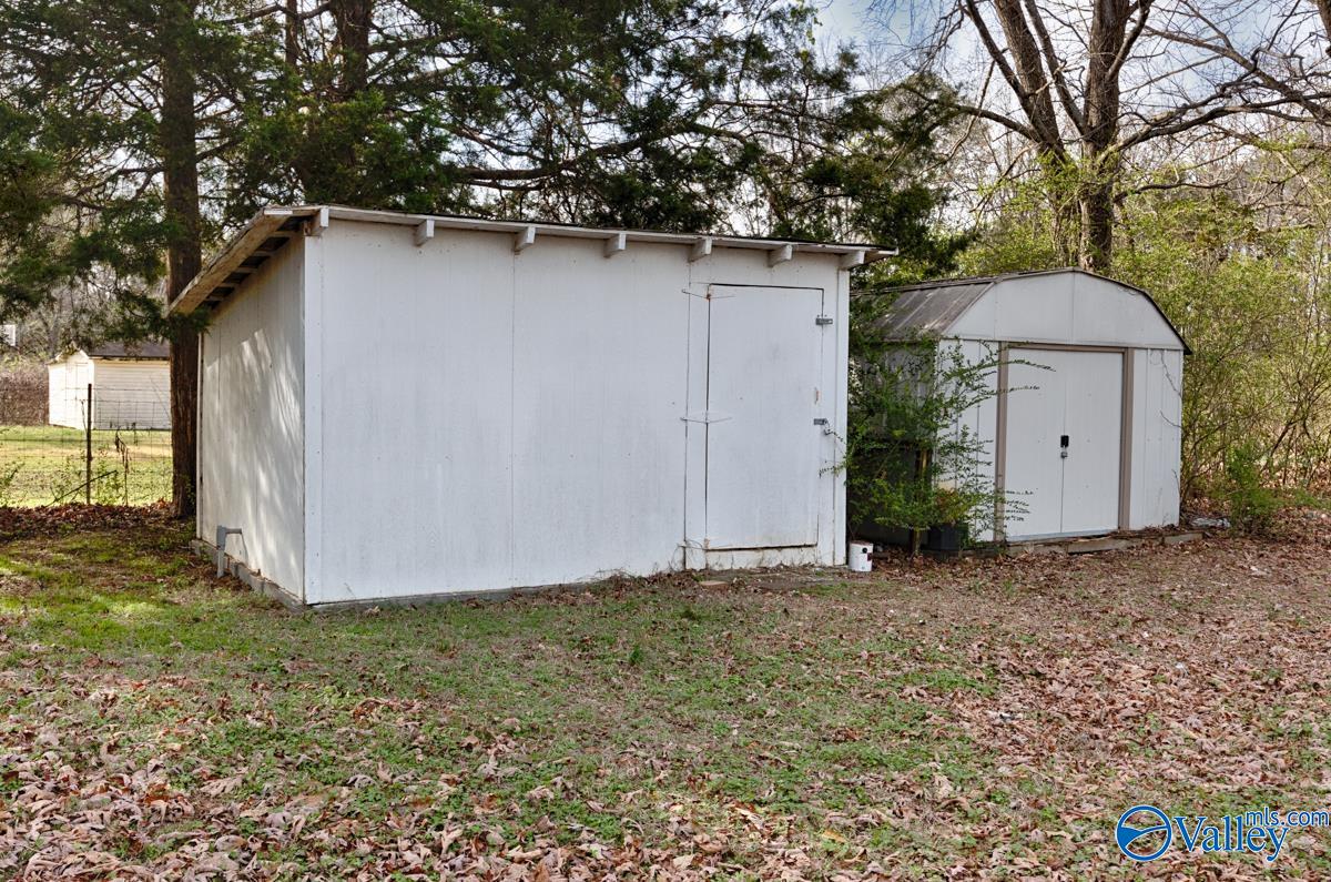 233 Gooch Lane