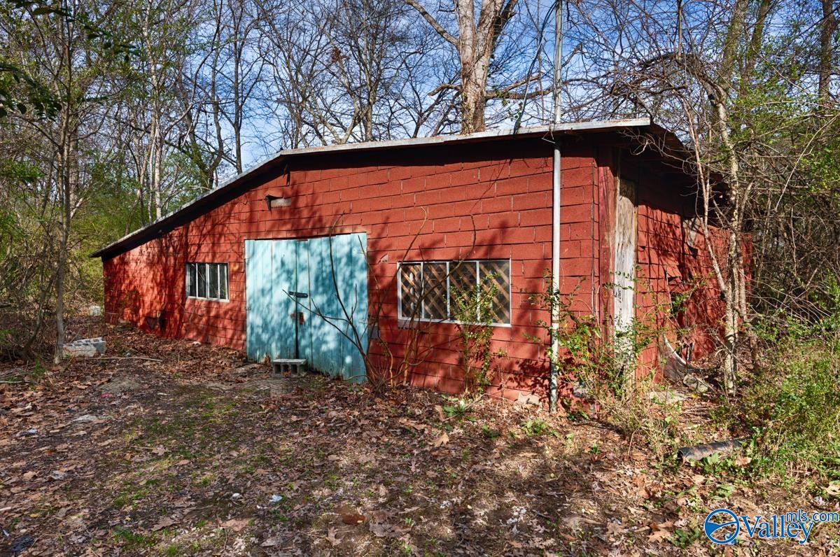 233 Gooch Lane