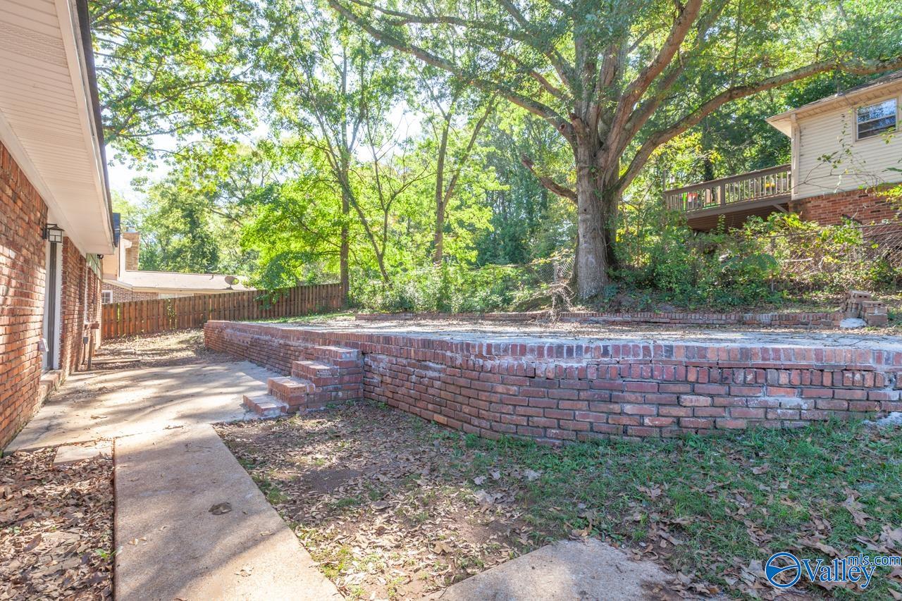 8800 Bridlewood Drive
