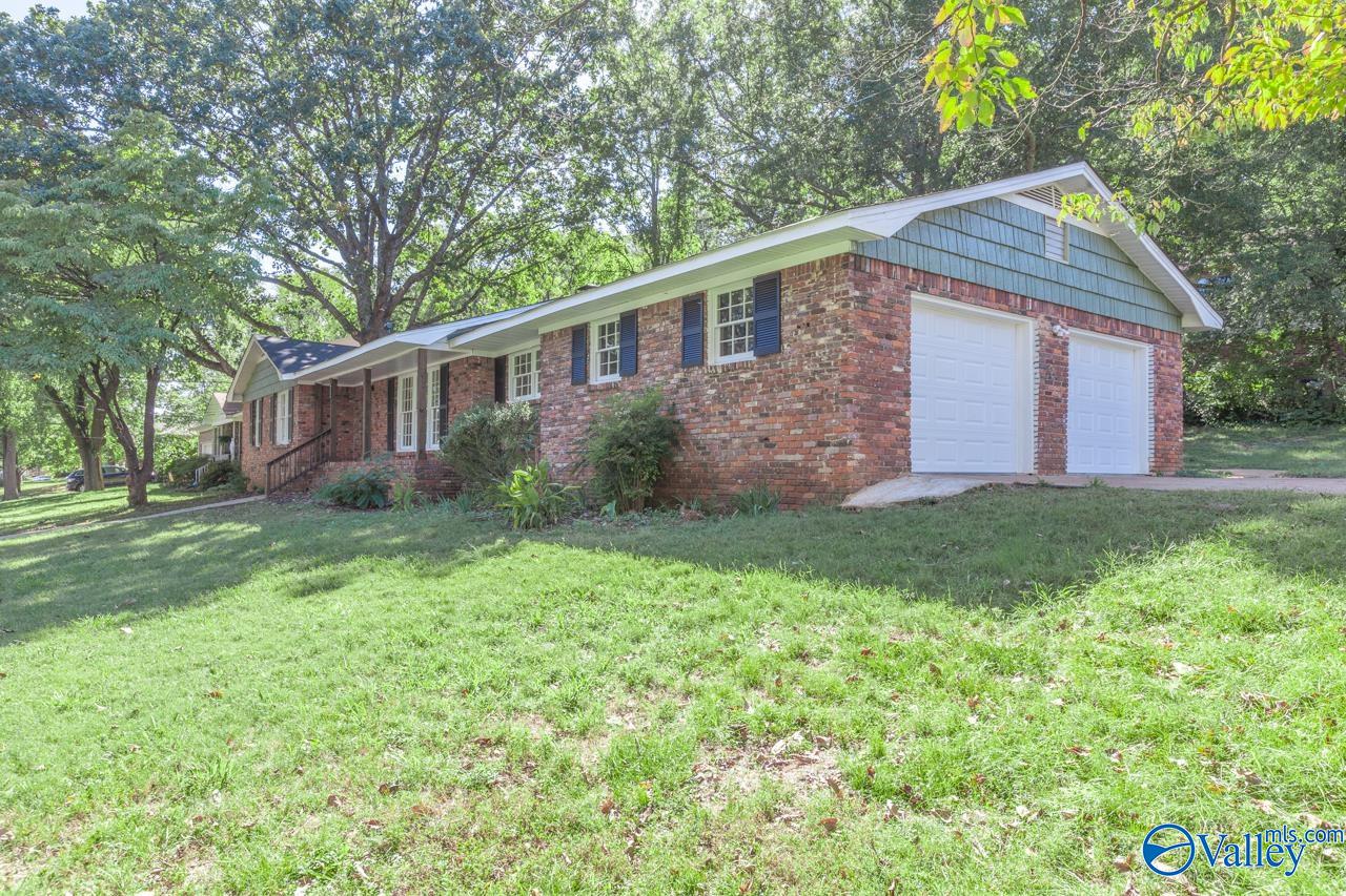 8800 Bridlewood Drive