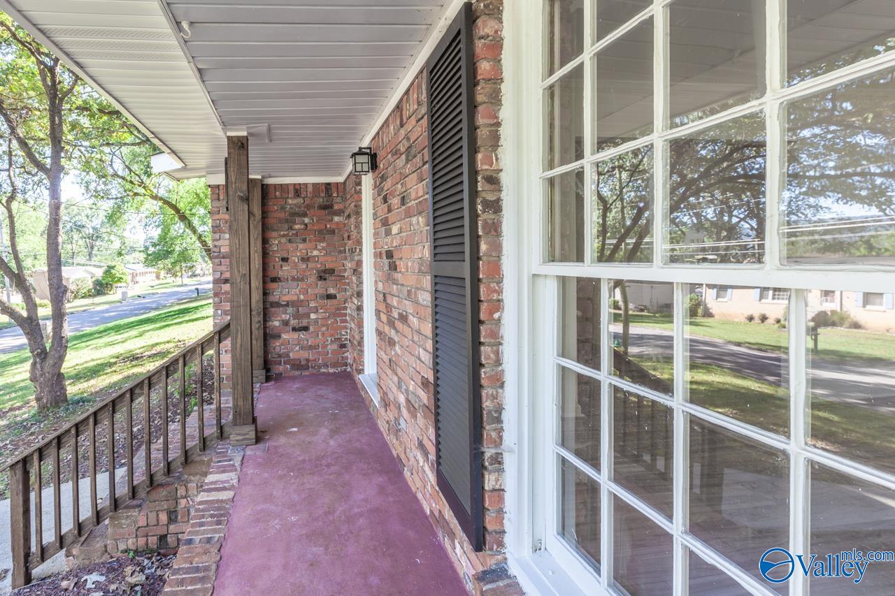 8800 Bridlewood Drive