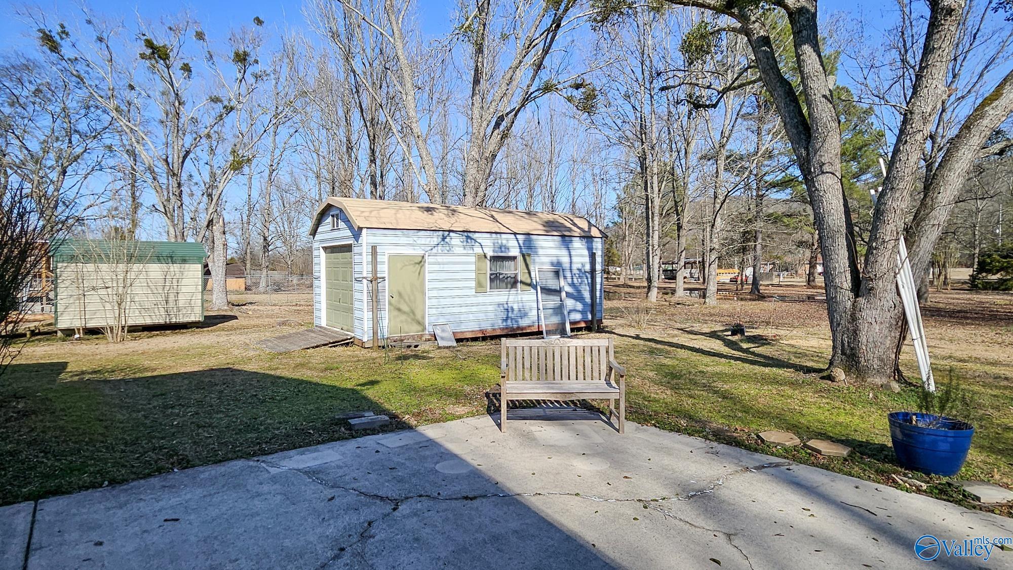 2423 Old Hwy 431