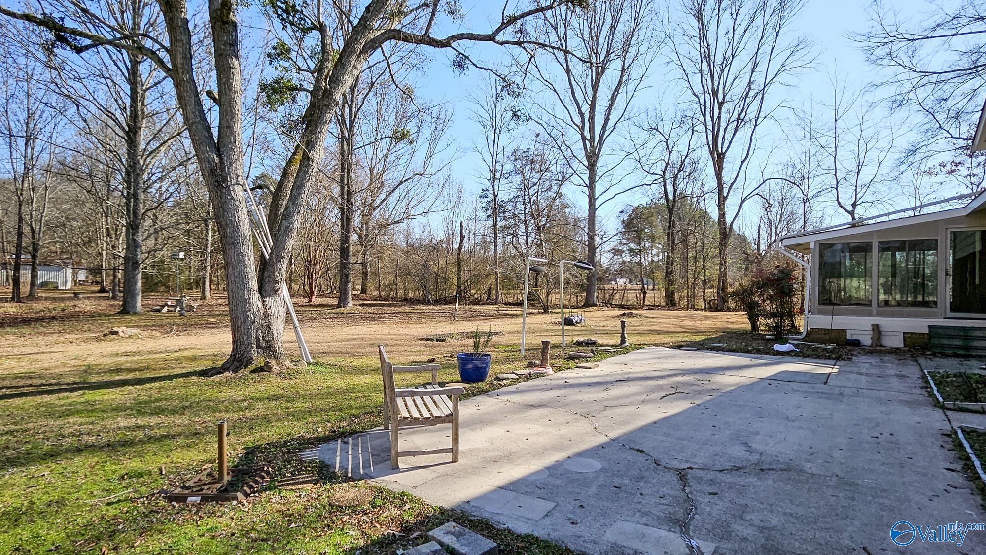 2423 Old Hwy 431