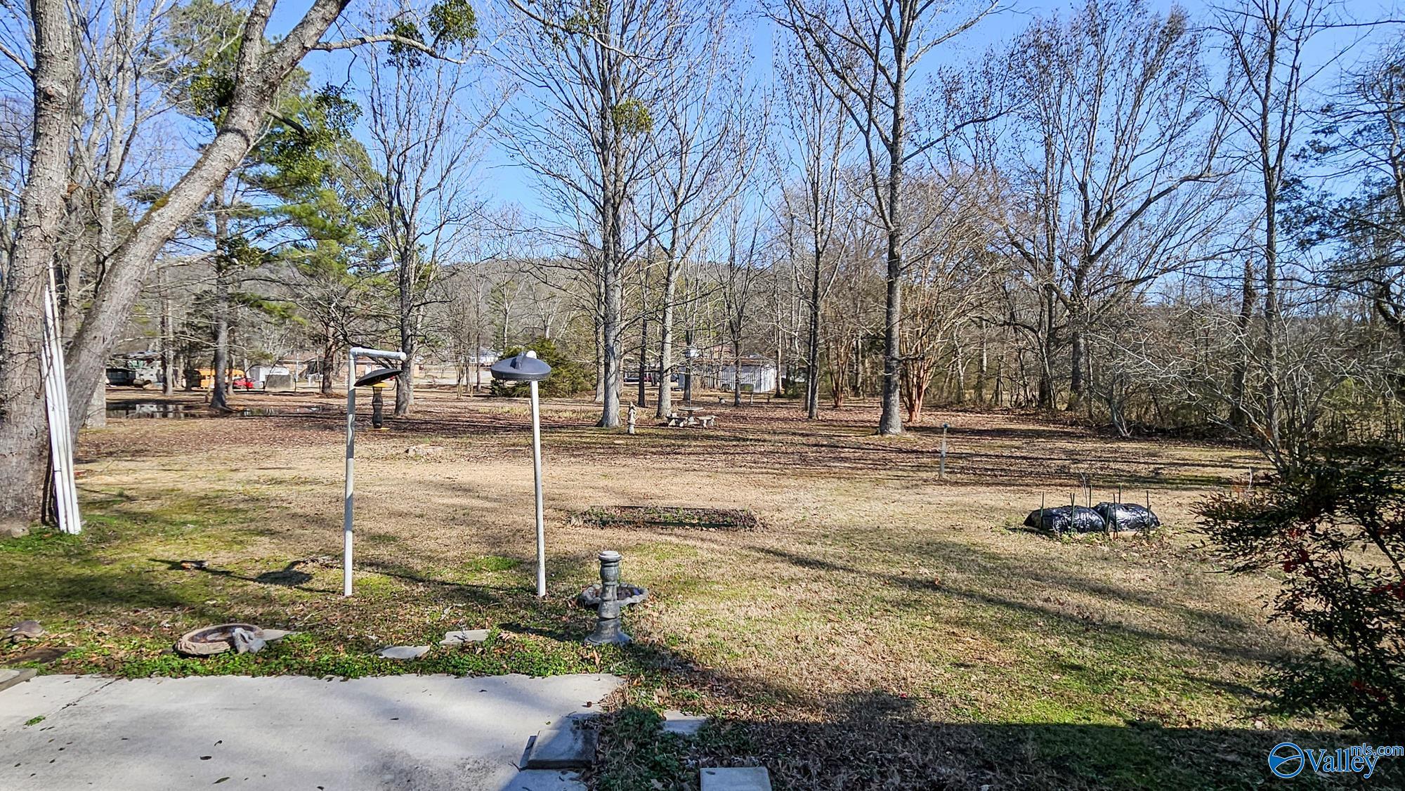 2423 Old Hwy 431