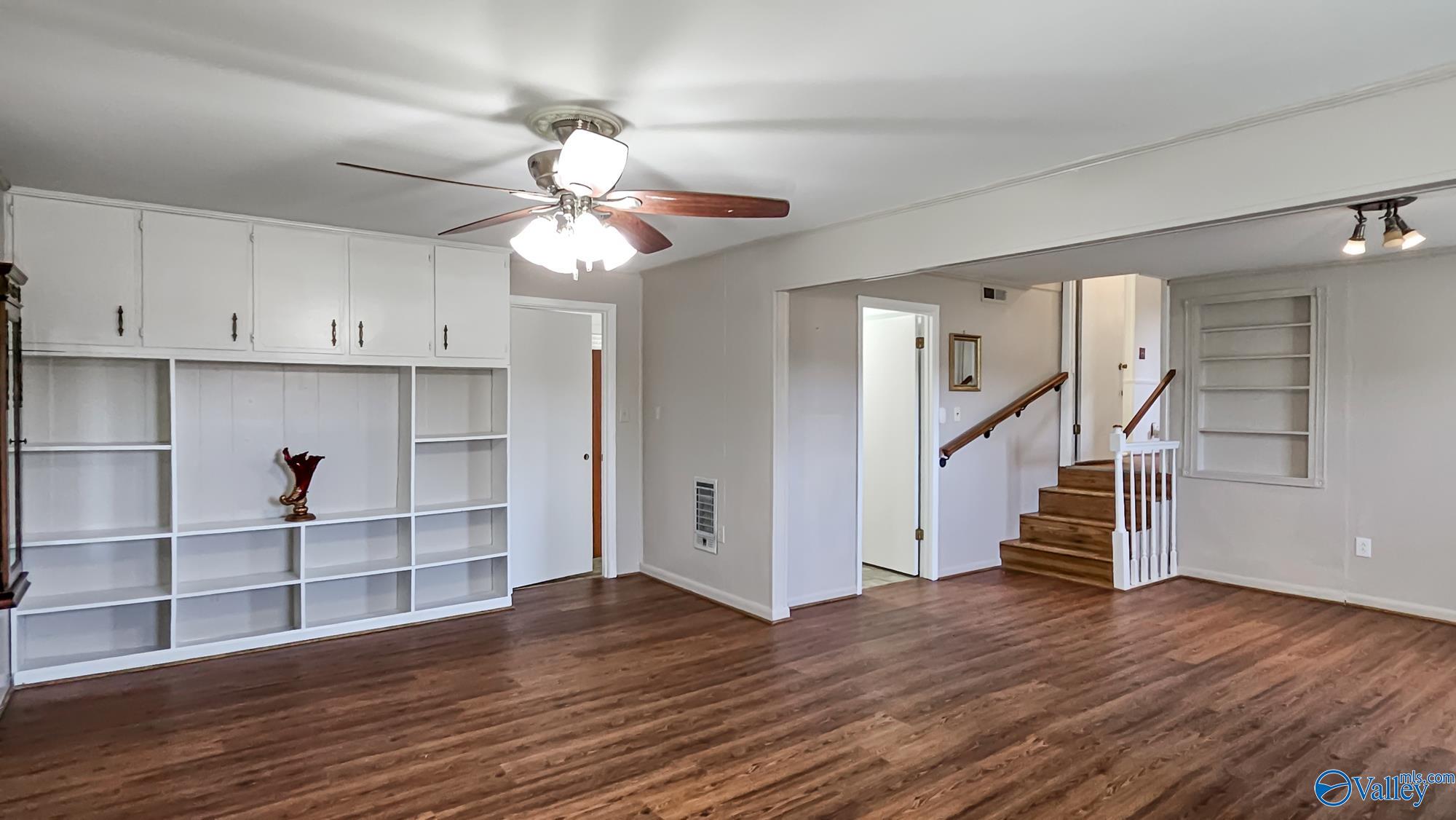 2423 Old Hwy 431