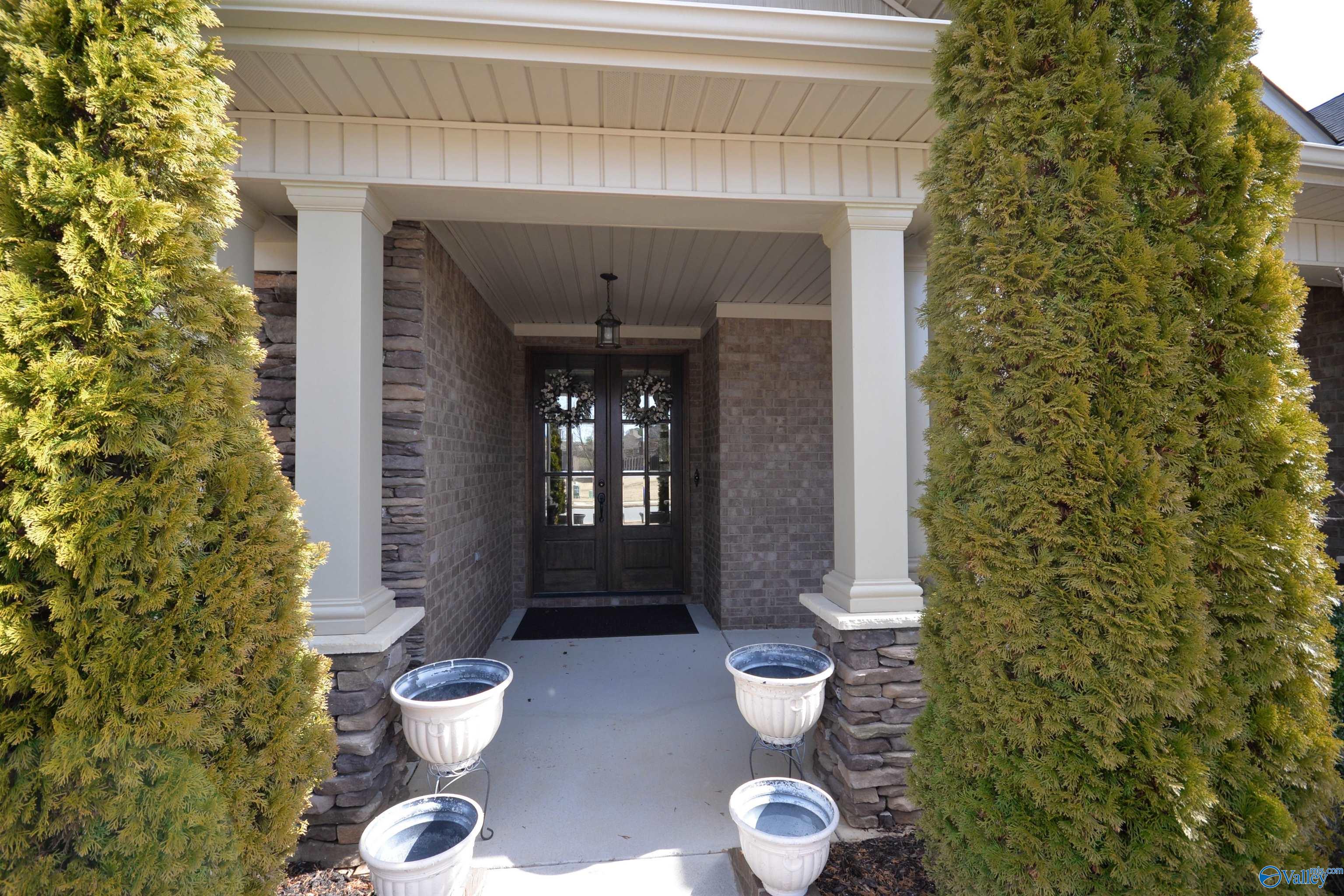 226 Trailing Creek Road NW