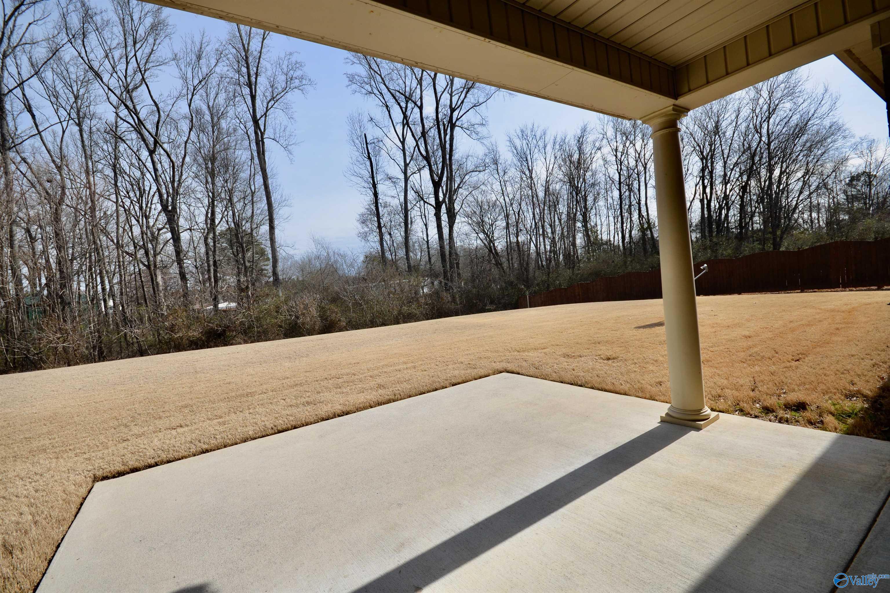 226 Trailing Creek Road NW