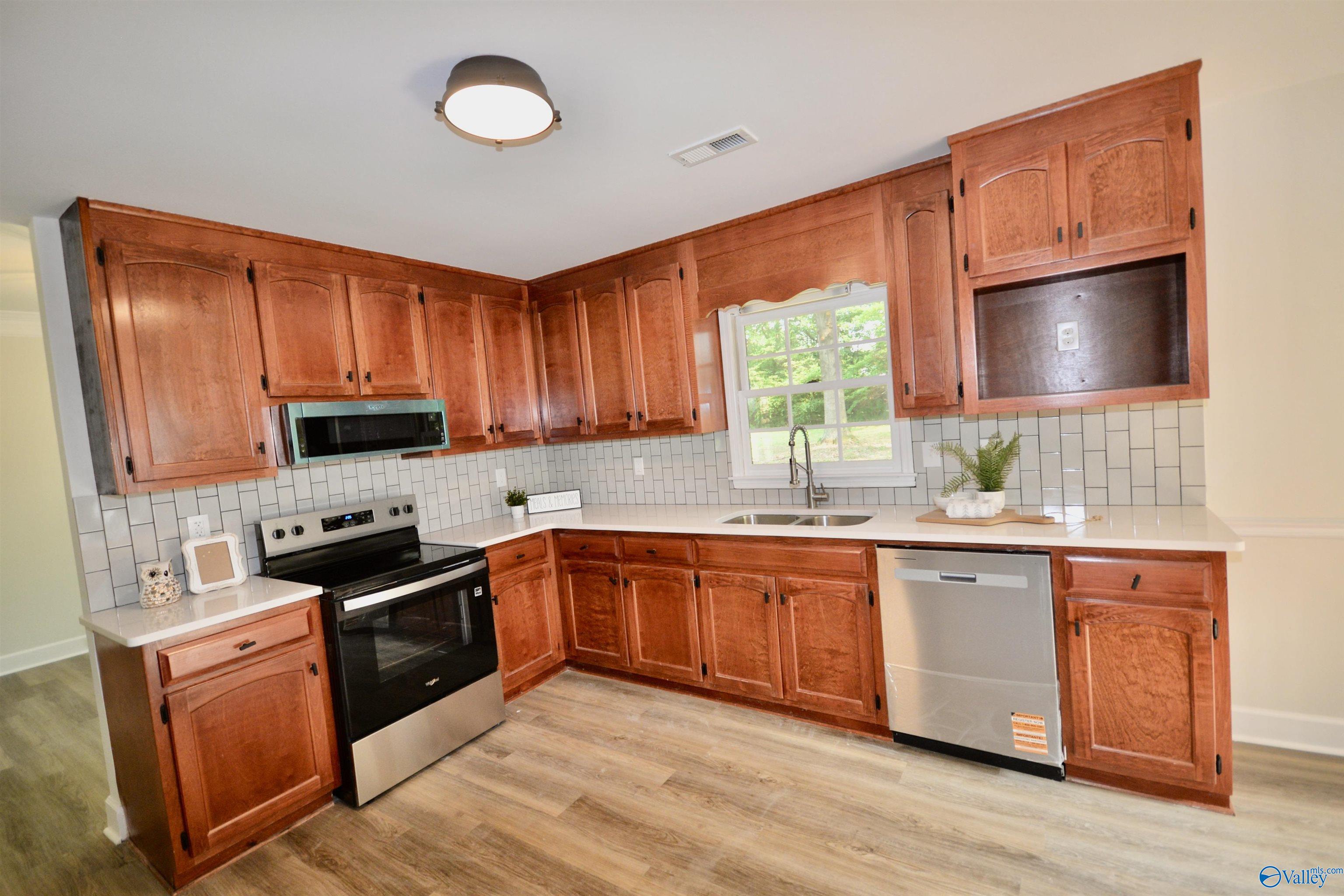 143 Raspberry Way