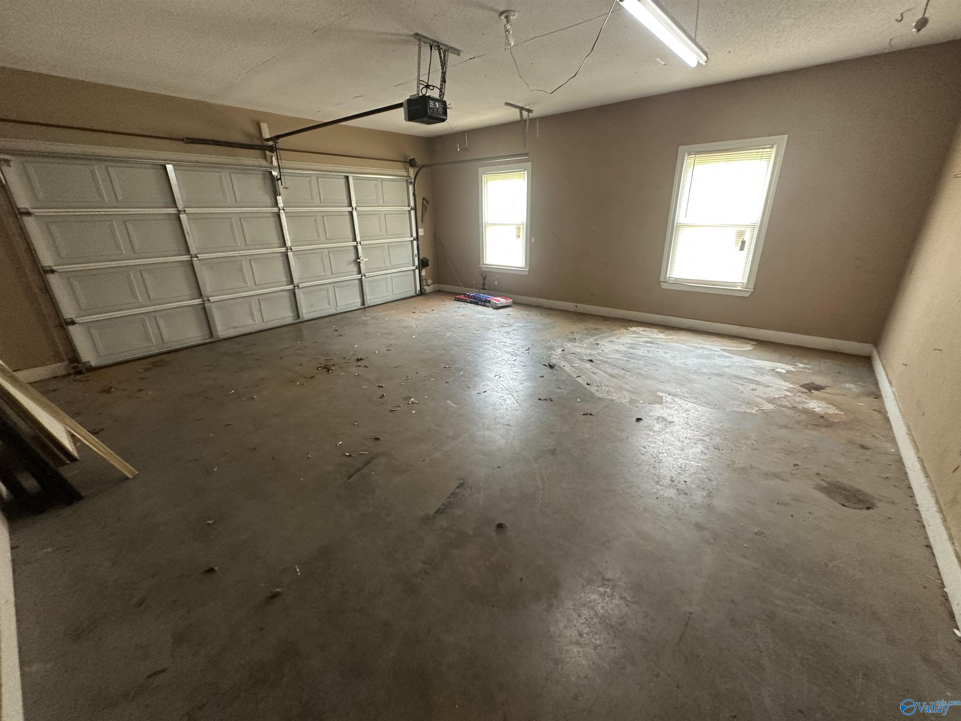 114 Silverleaf Drive