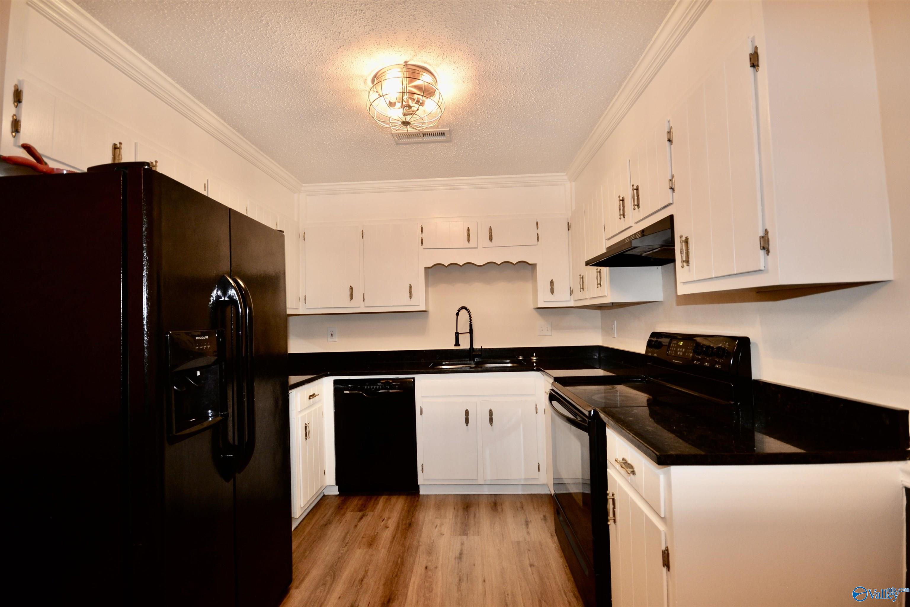 2225 Golf Road SW # 114