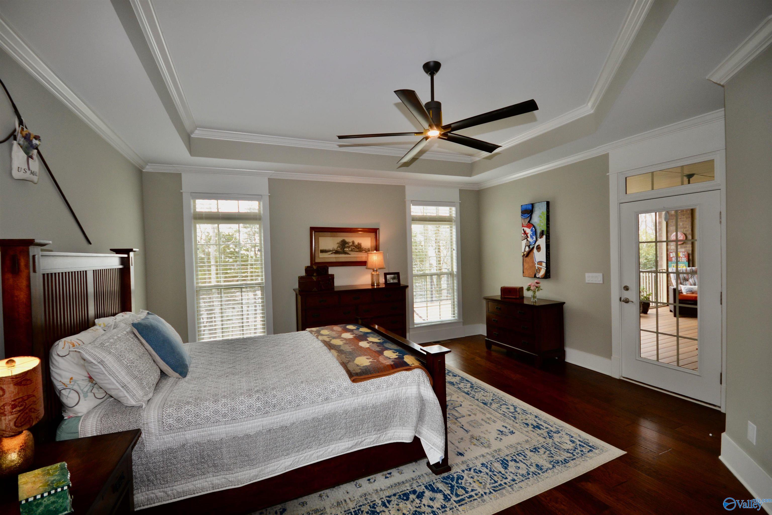 25 Ridge Bluff Circle SE