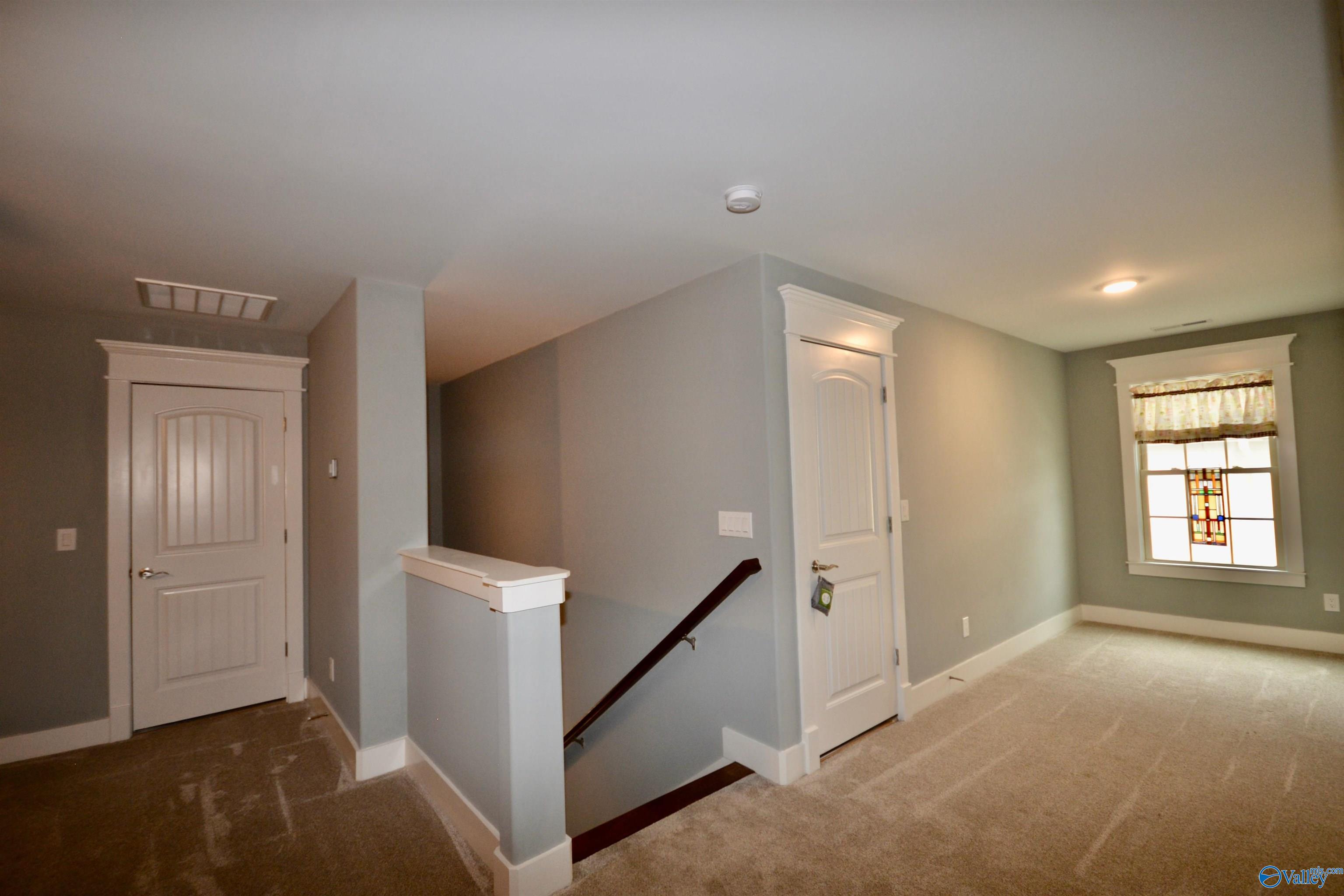 25 Ridge Bluff Circle SE