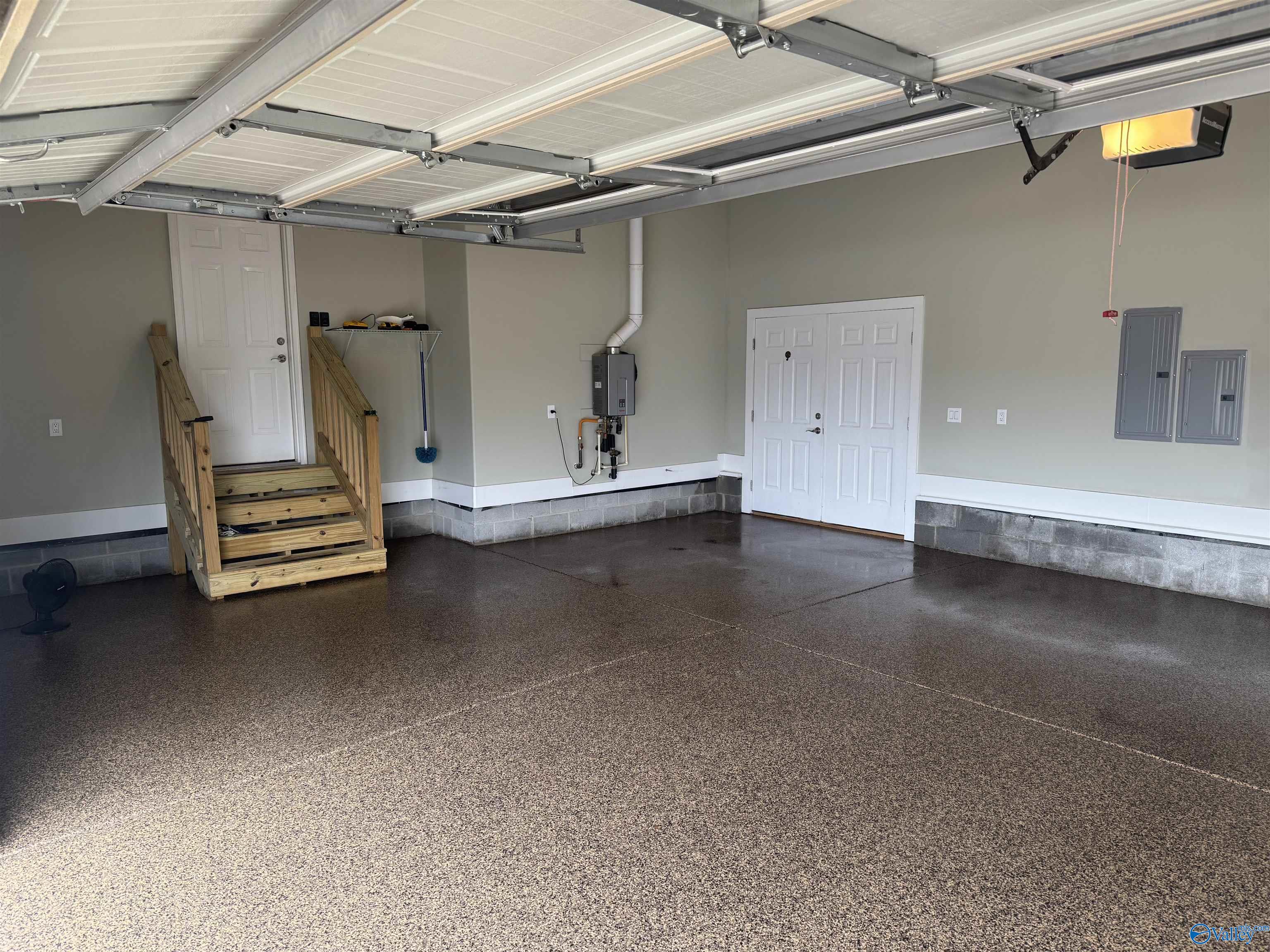 25 Ridge Bluff Circle SE