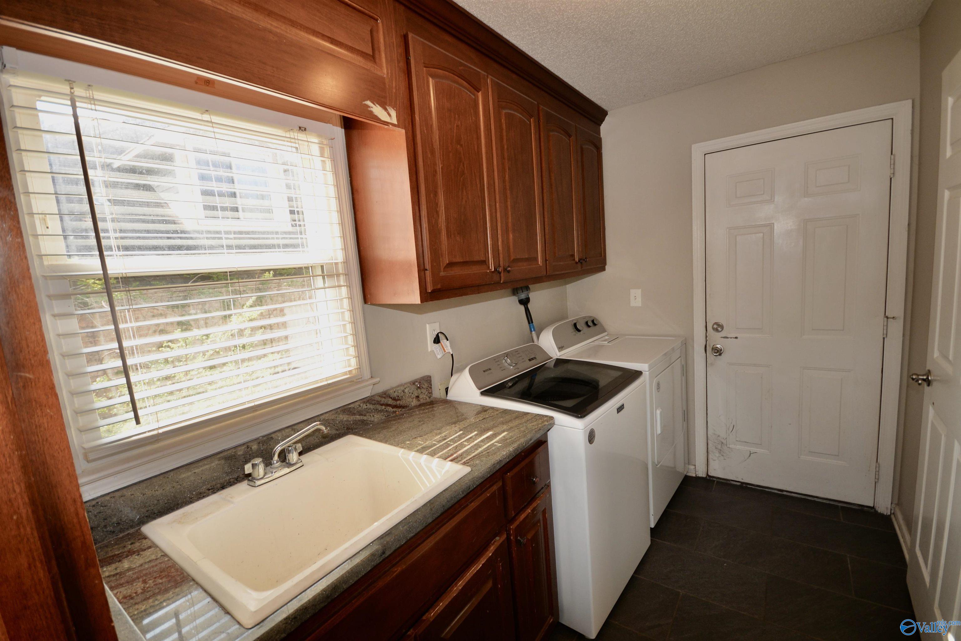 1818 Gallop Drive SE