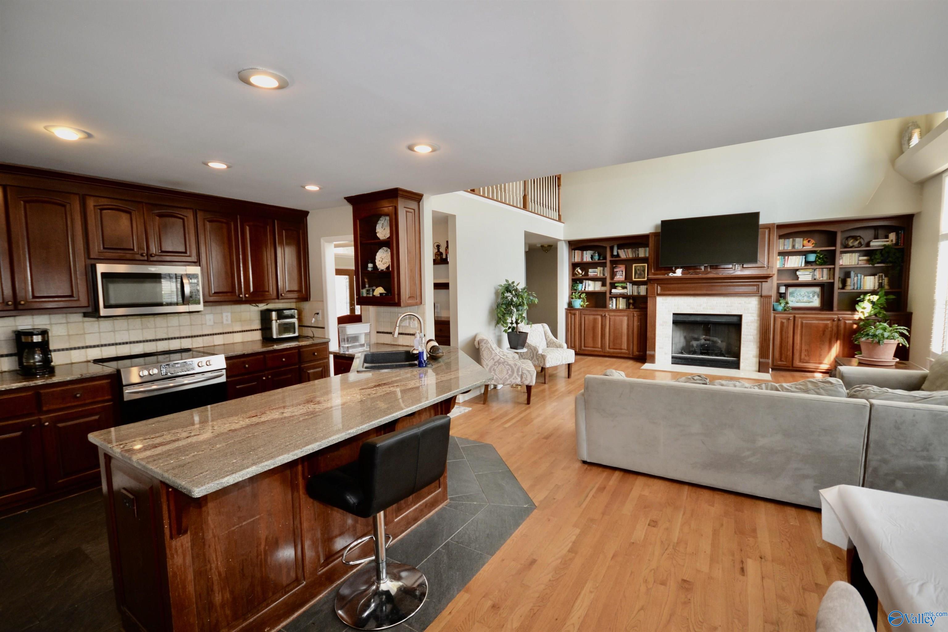 1818 Gallop Drive SE