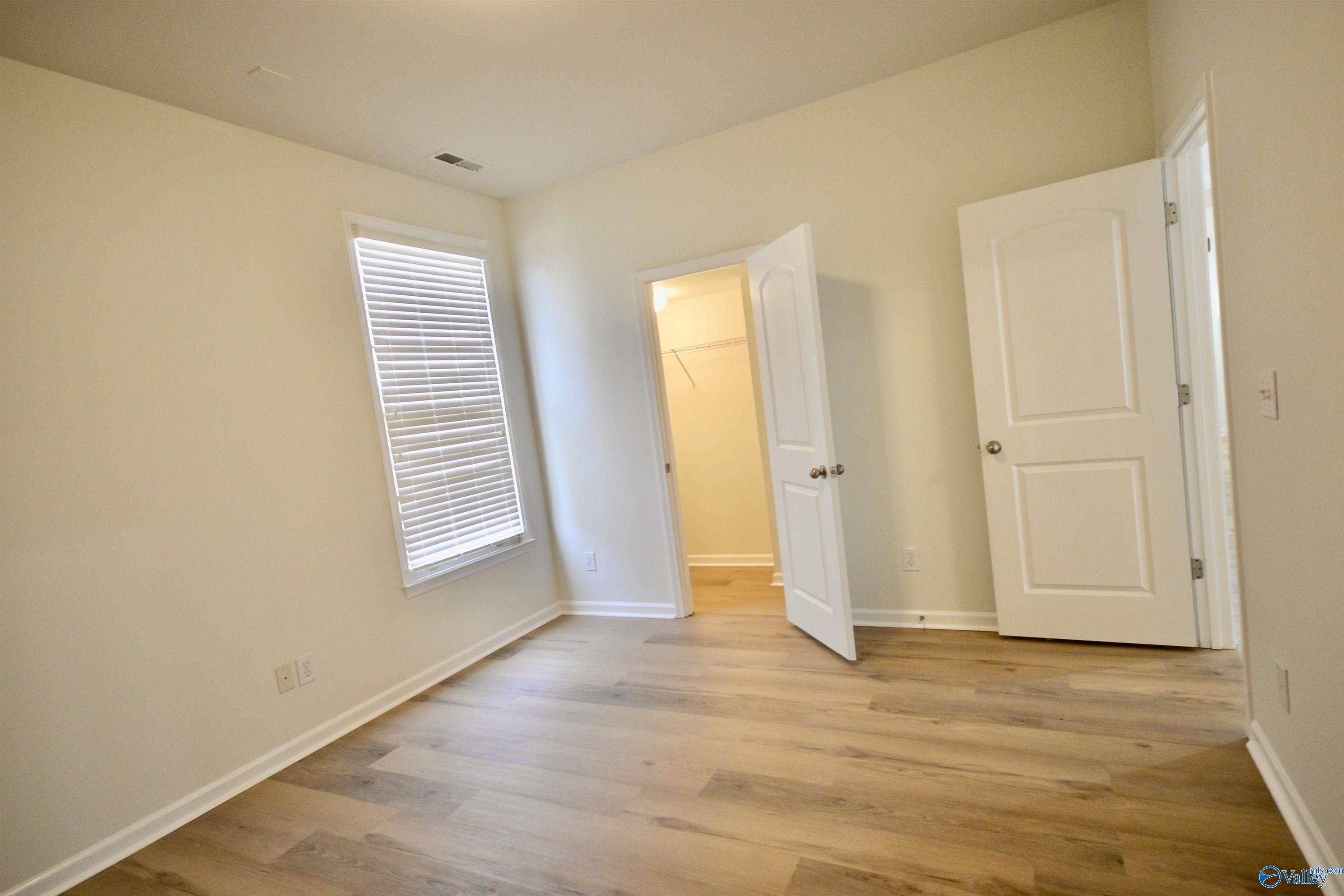 307 Acorn Grove Lane SW