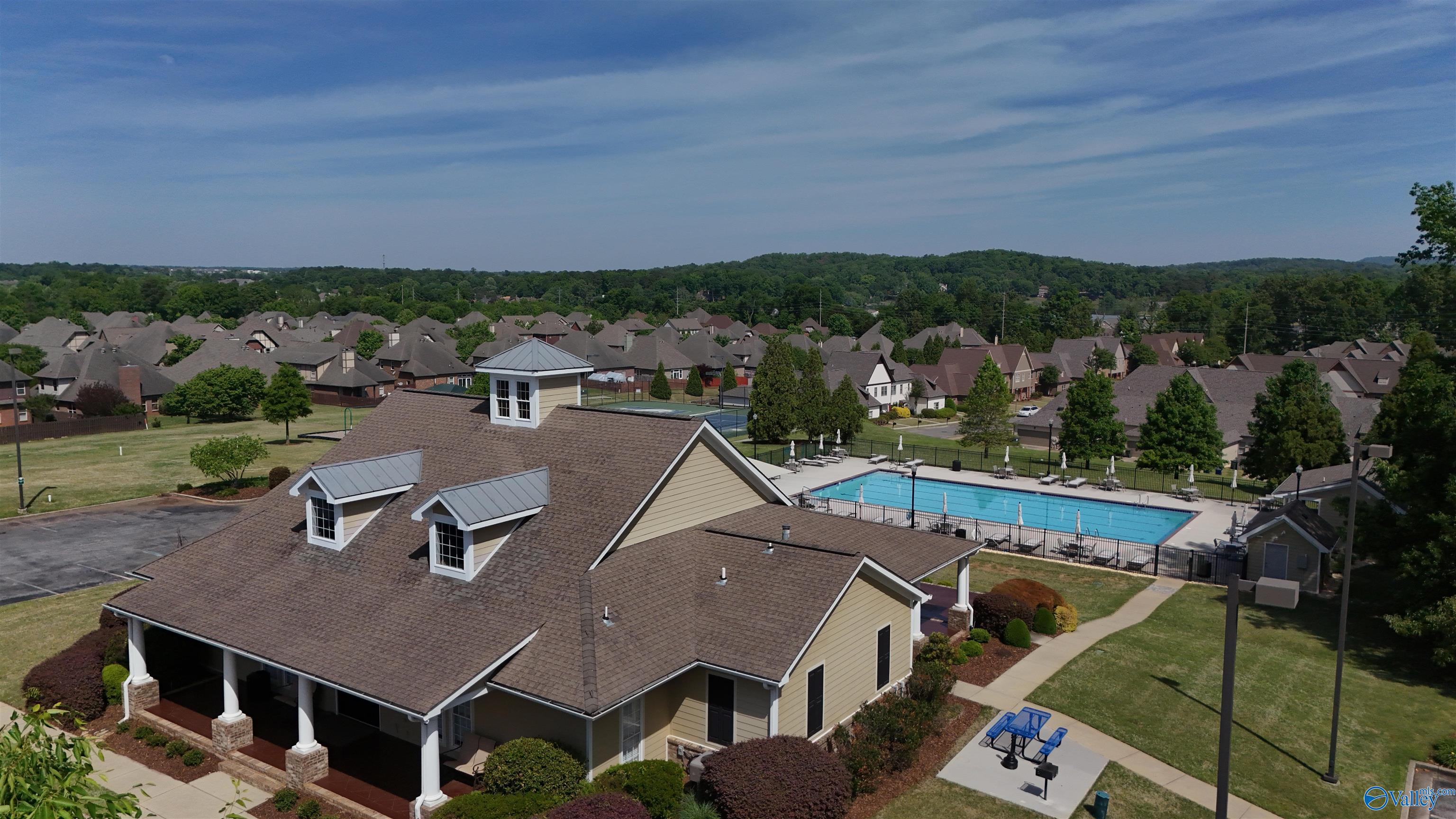 307 Acorn Grove Lane SW