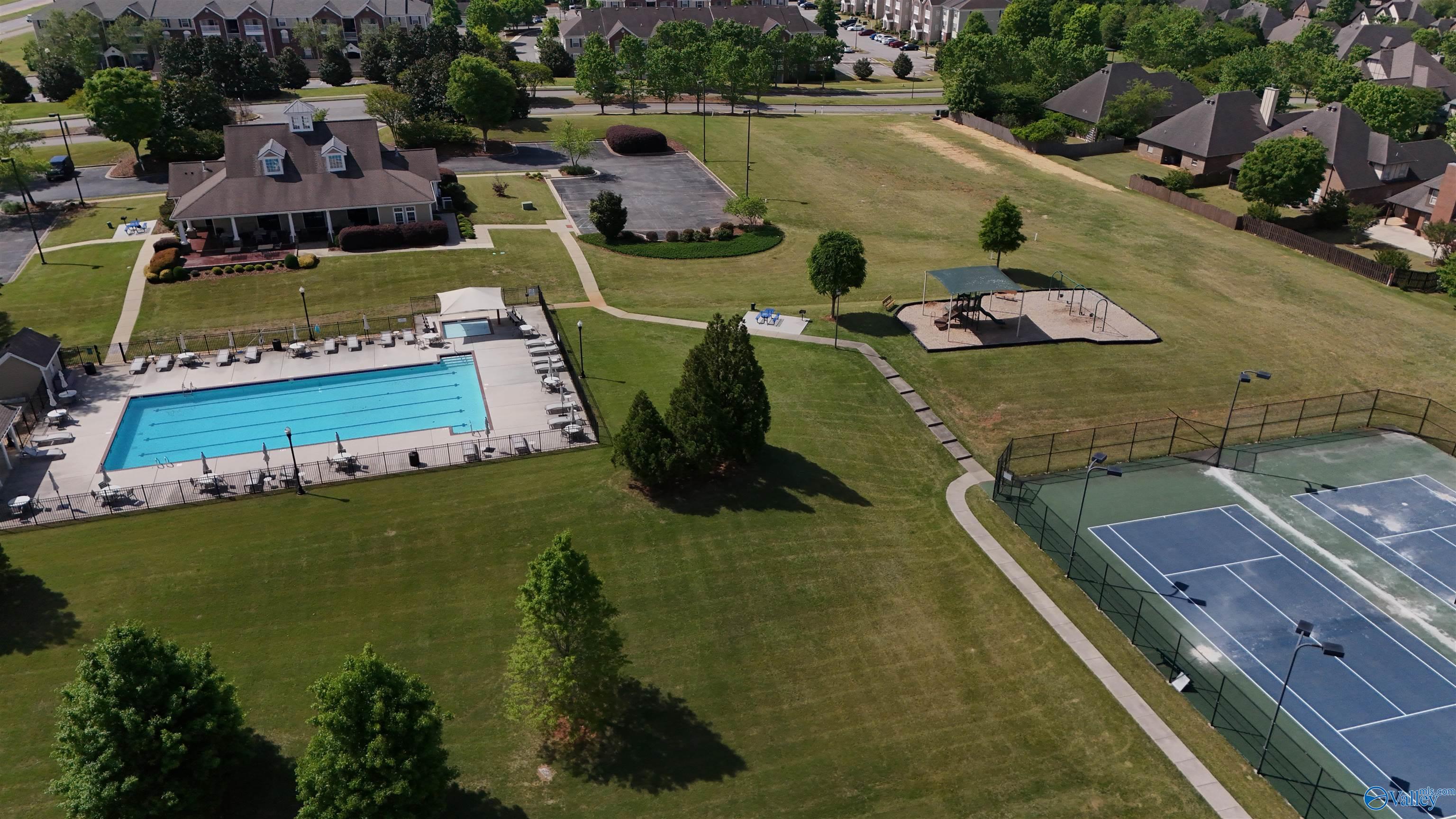 307 Acorn Grove Lane SW