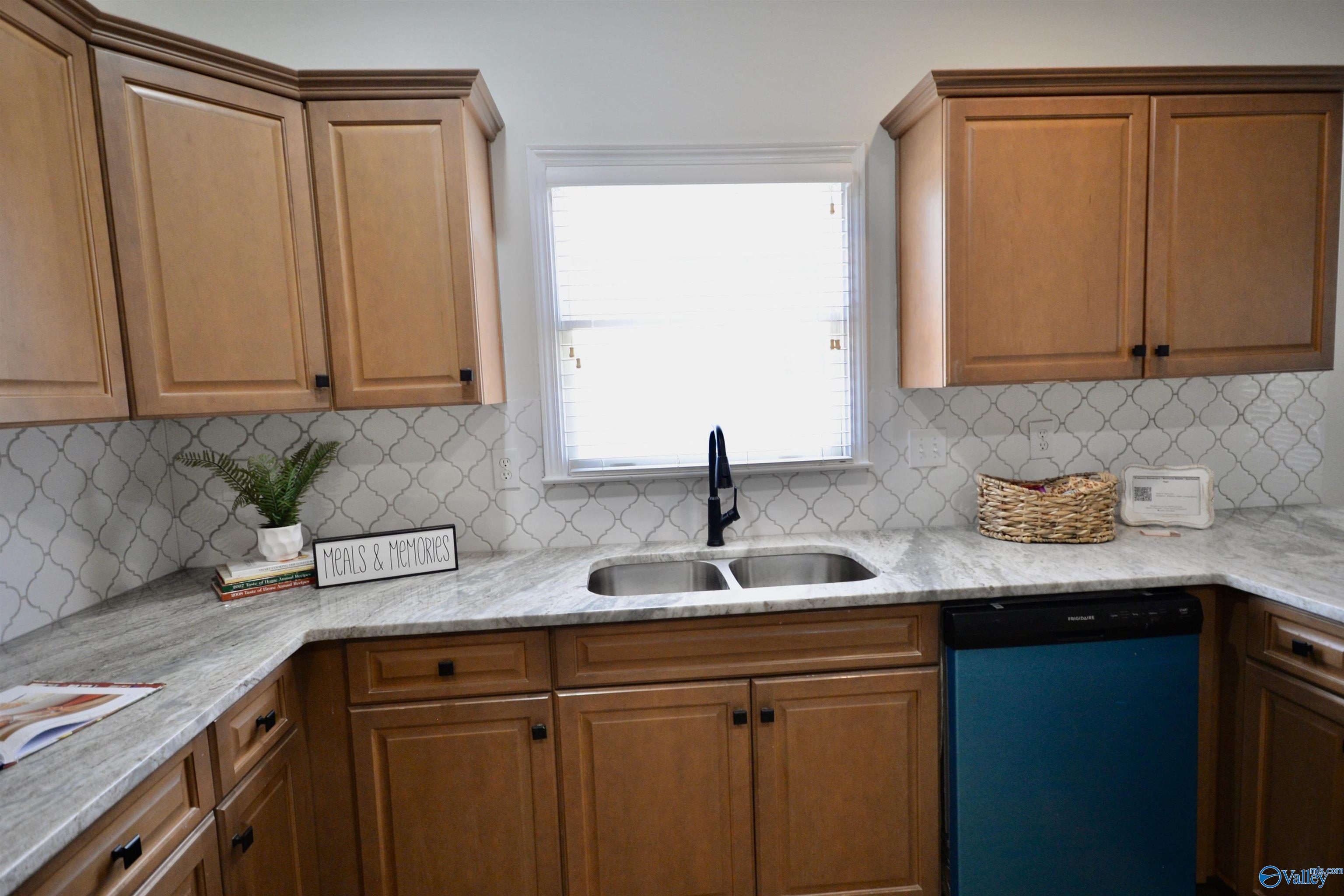 307 Acorn Grove Lane SW