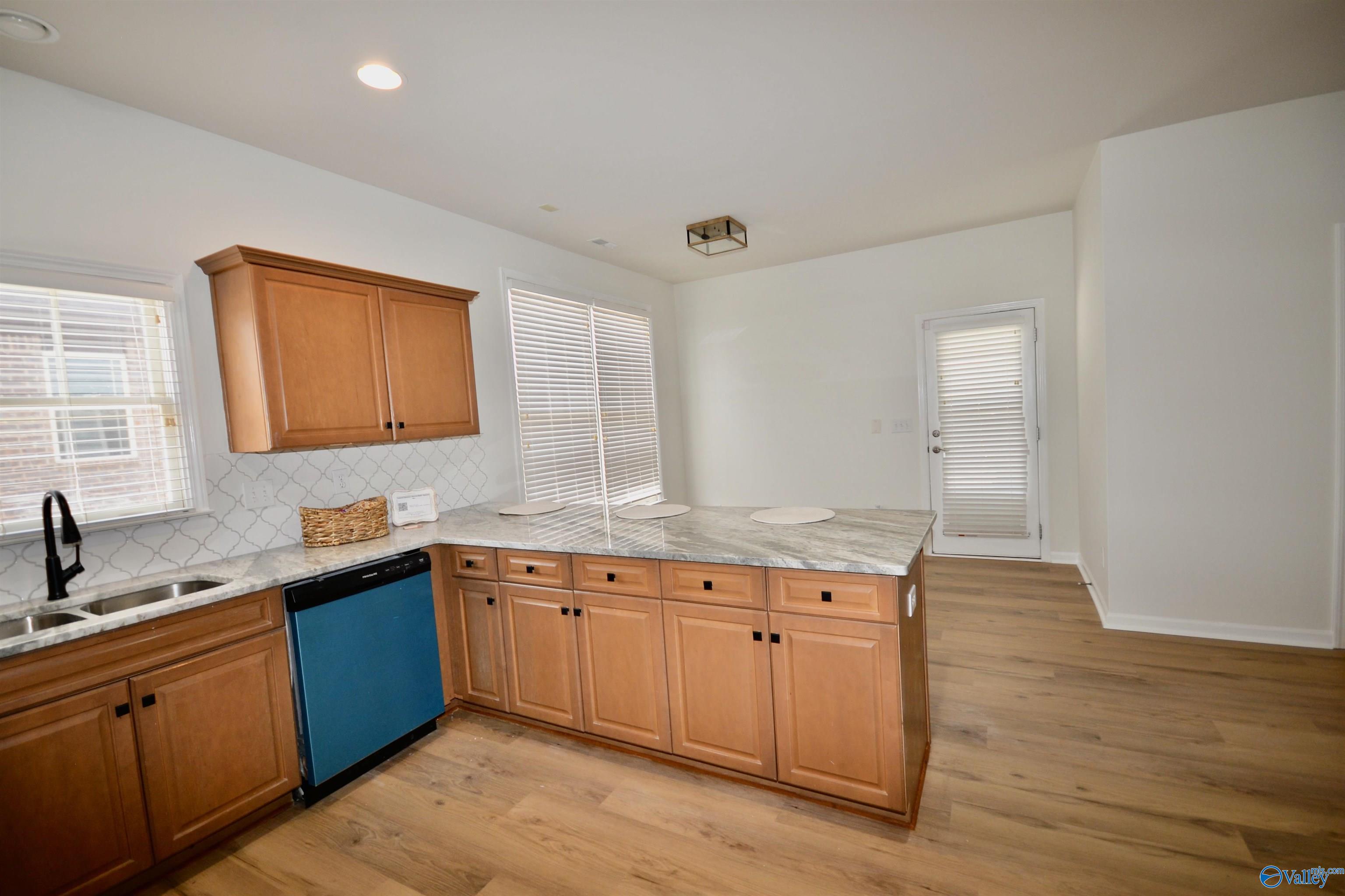307 Acorn Grove Lane SW