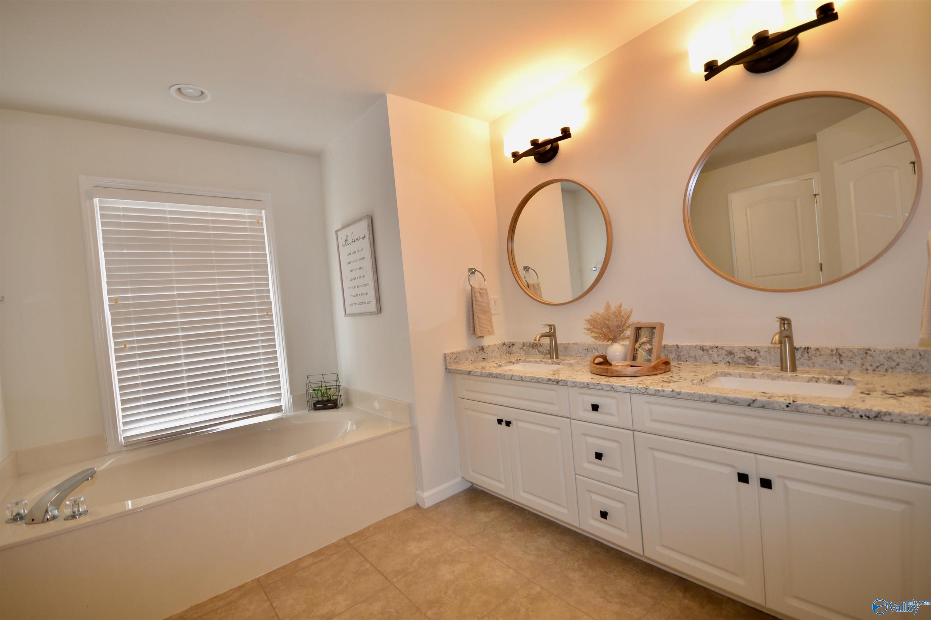 307 Acorn Grove Lane SW