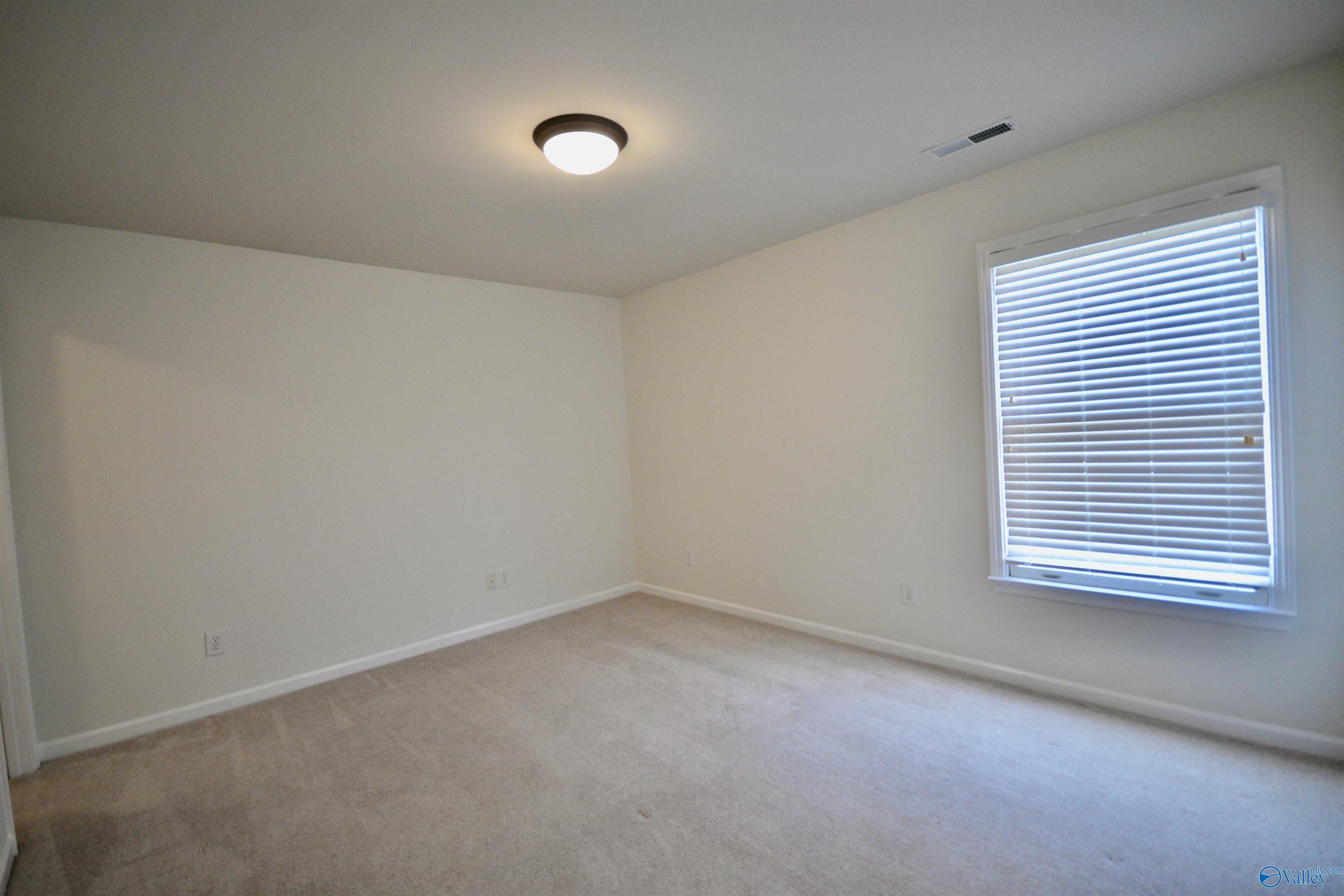 307 Acorn Grove Lane SW