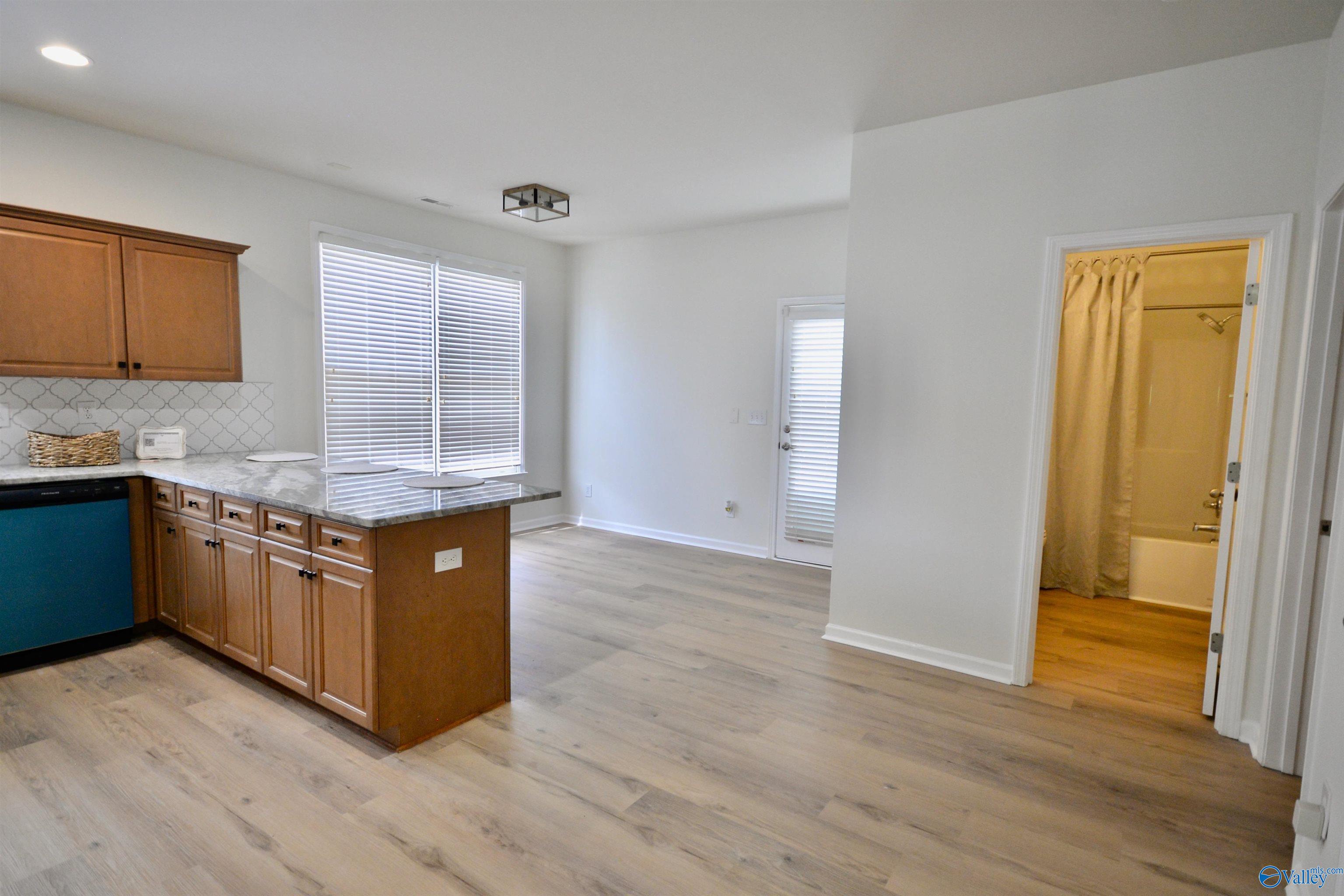 307 Acorn Grove Lane SW