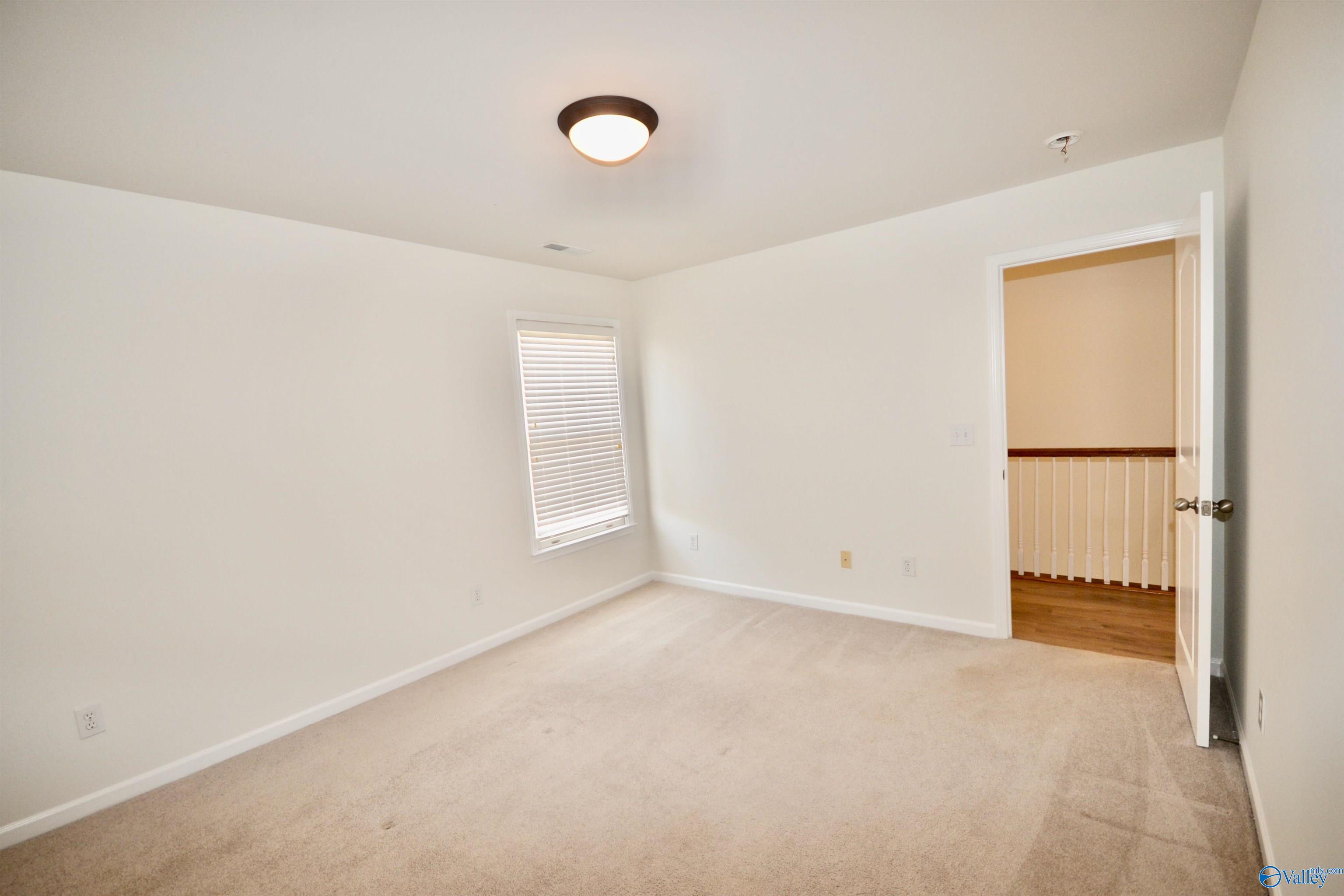 307 Acorn Grove Lane SW