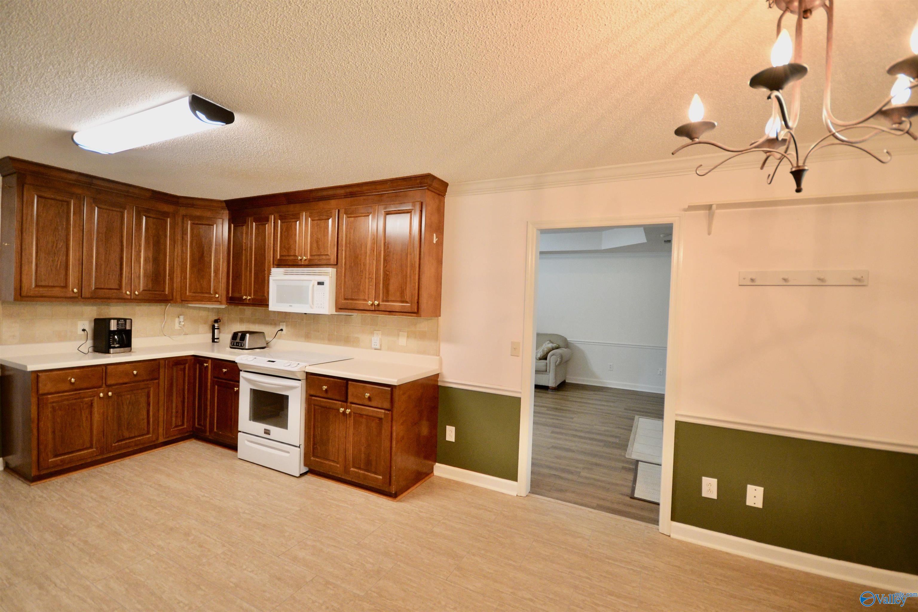 211 Williston Drive