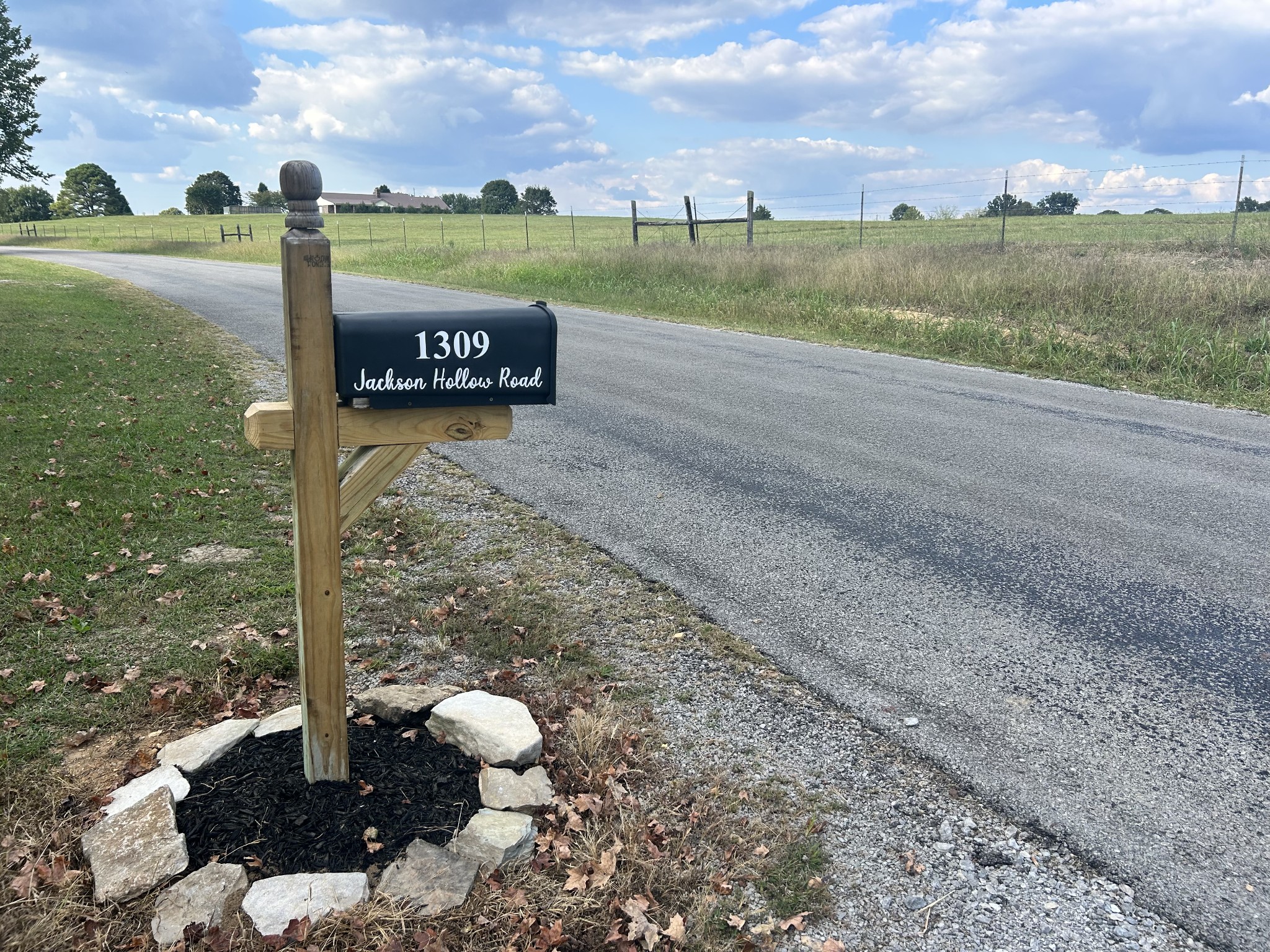 1309 Jackson Hollow Rd