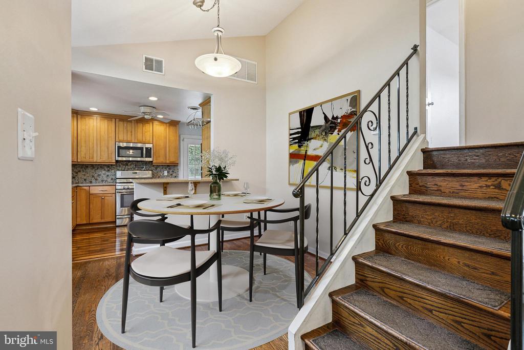 2108 PEACHTREE DRIVE