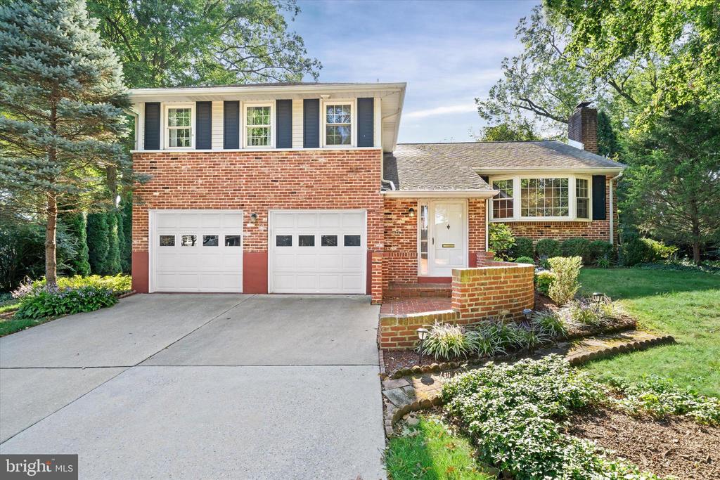2002 EDEN ROAD